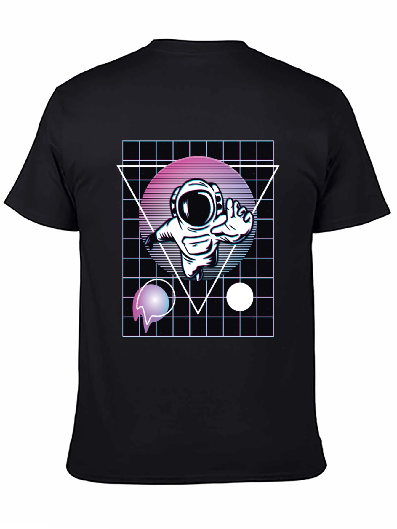 Retro Astronaut Graphic Tee - Cool Space Design
