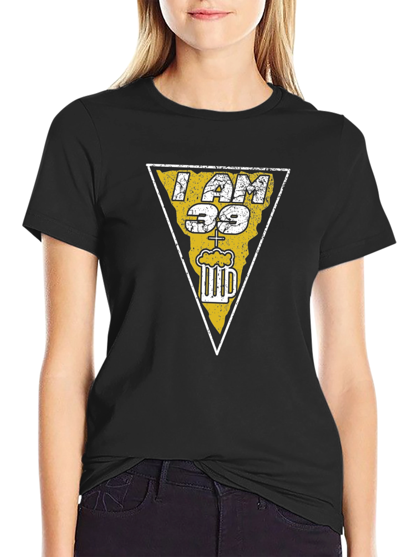 I AM 39 Beer T-Shirt - Funny Birthday Gift