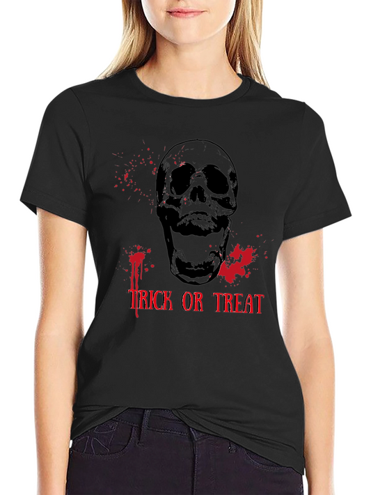 Spooky Skull Trick or Treat Halloween T-Shirt