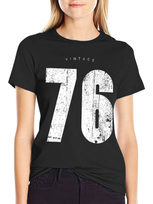 Vintage 76 Graphic T-Shirt - Retro Style