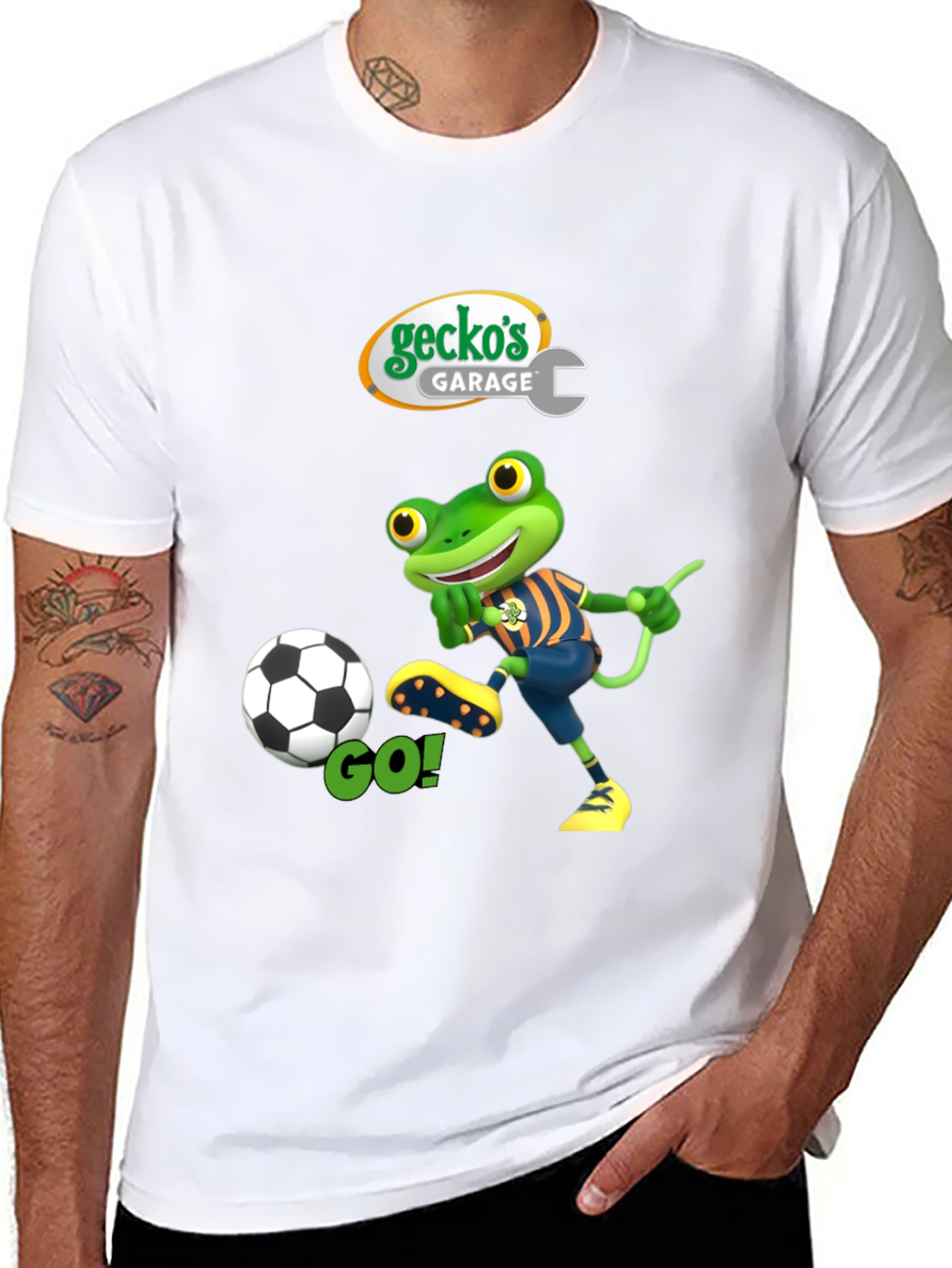 Geckos Garage Frog Soccer T-Shirt