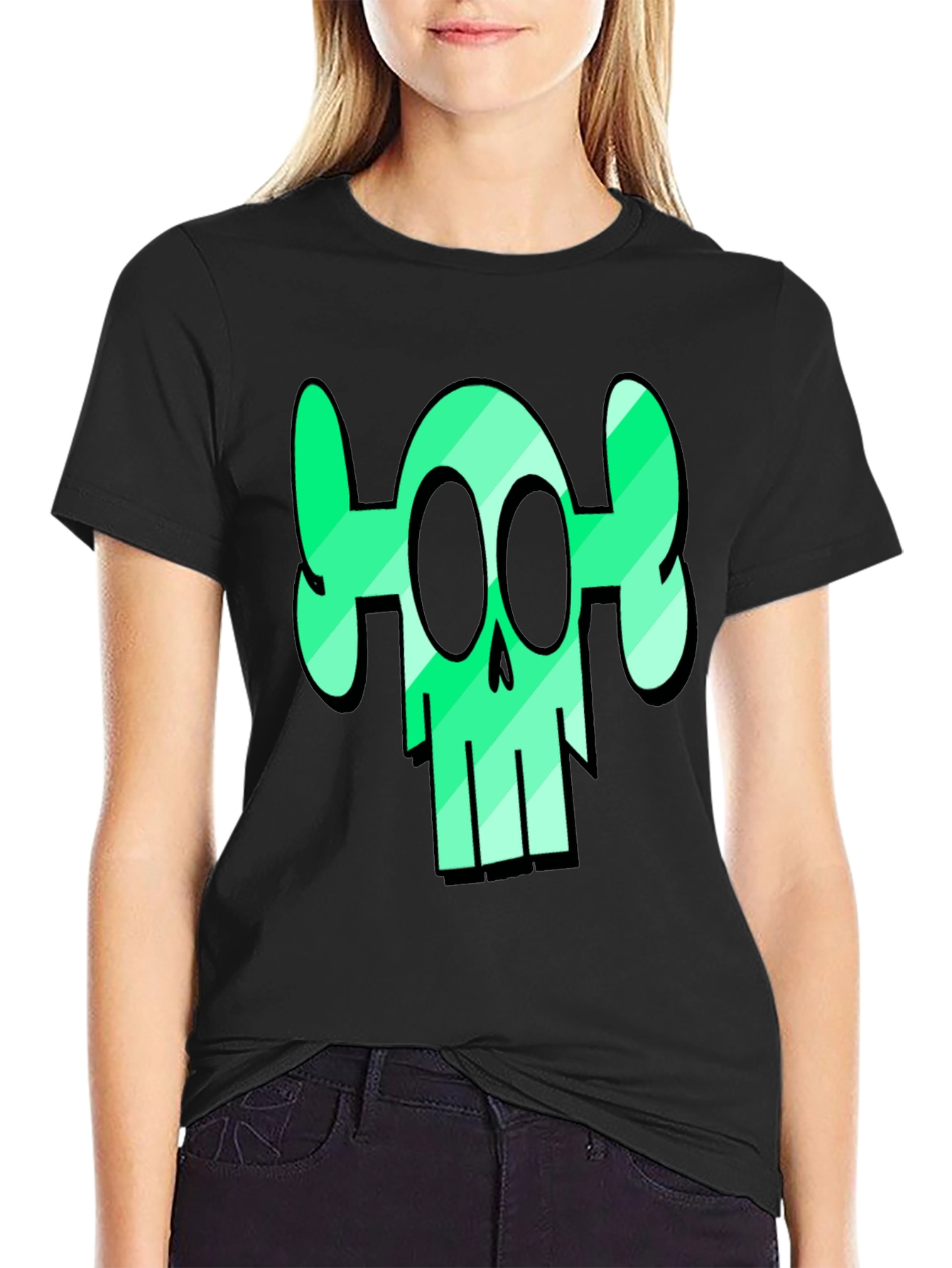 Skull Graphic Tee - Edgy & Stylish Mens T-Shirt