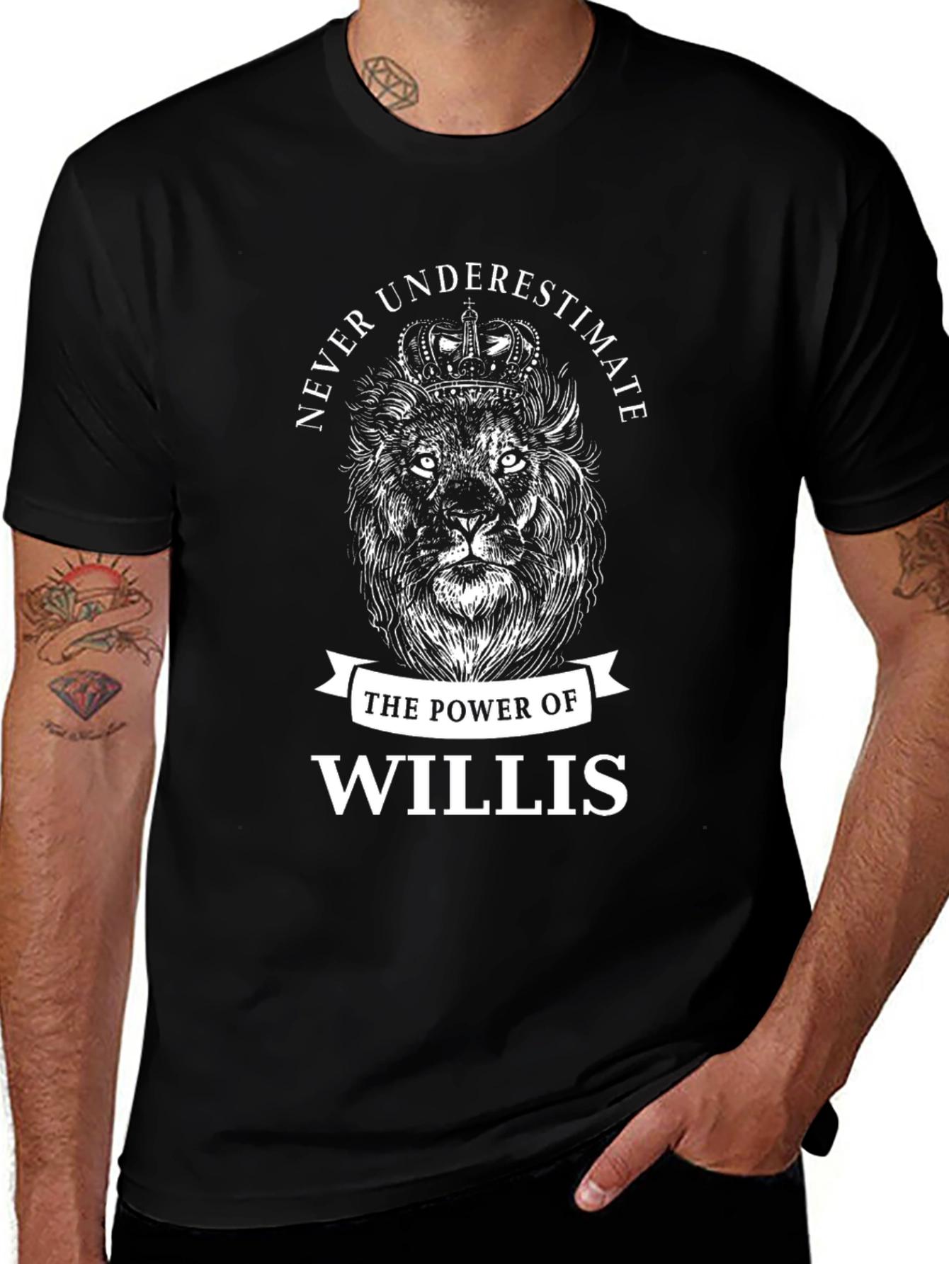 Never Underestimate Willis Black Lion Graphic T-Shirt