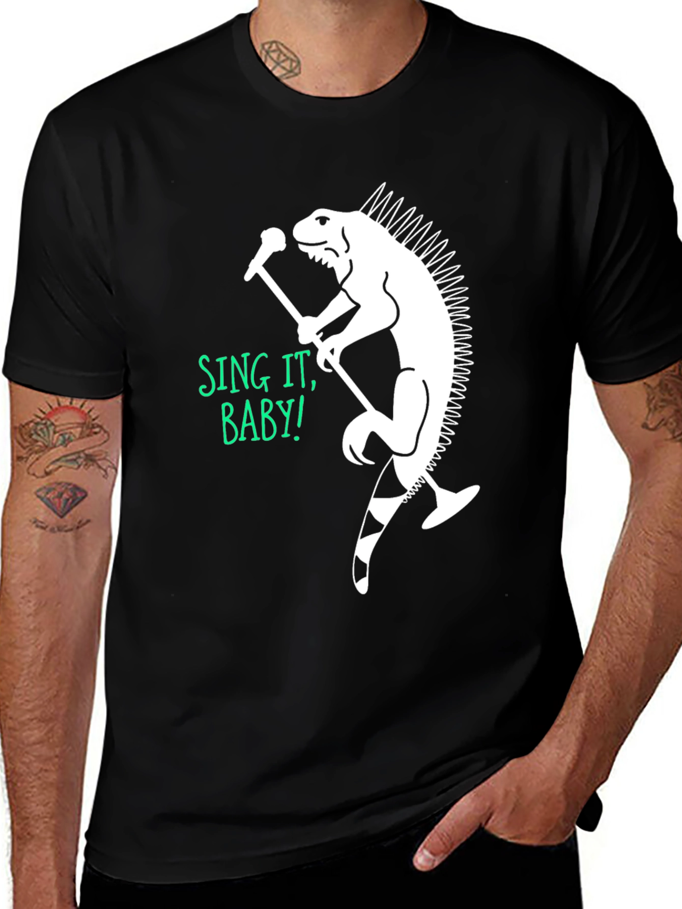 Iguana Singer Graphic T-Shirt