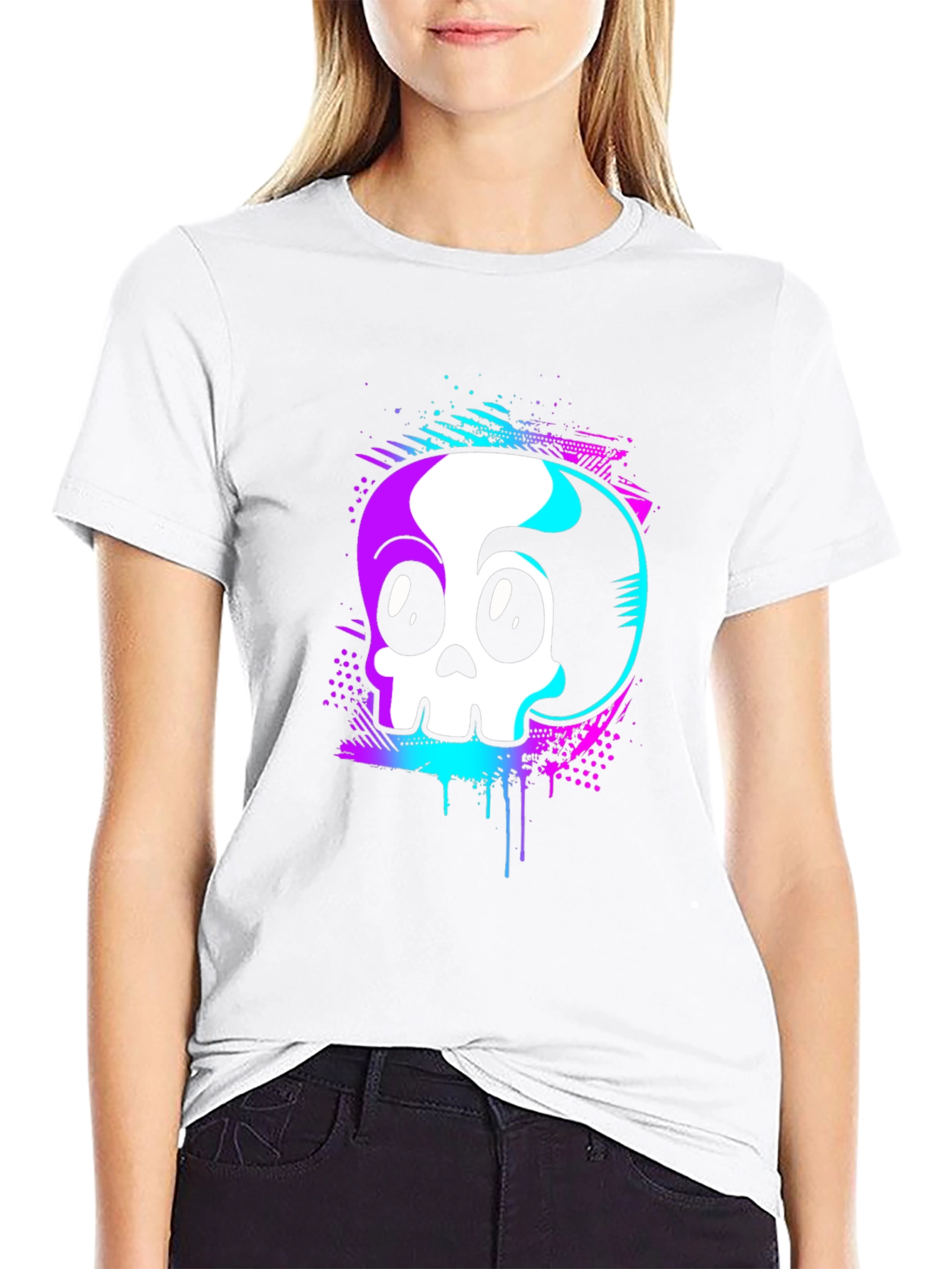 Skull Graphic Tee - Retro Vaporwave Design