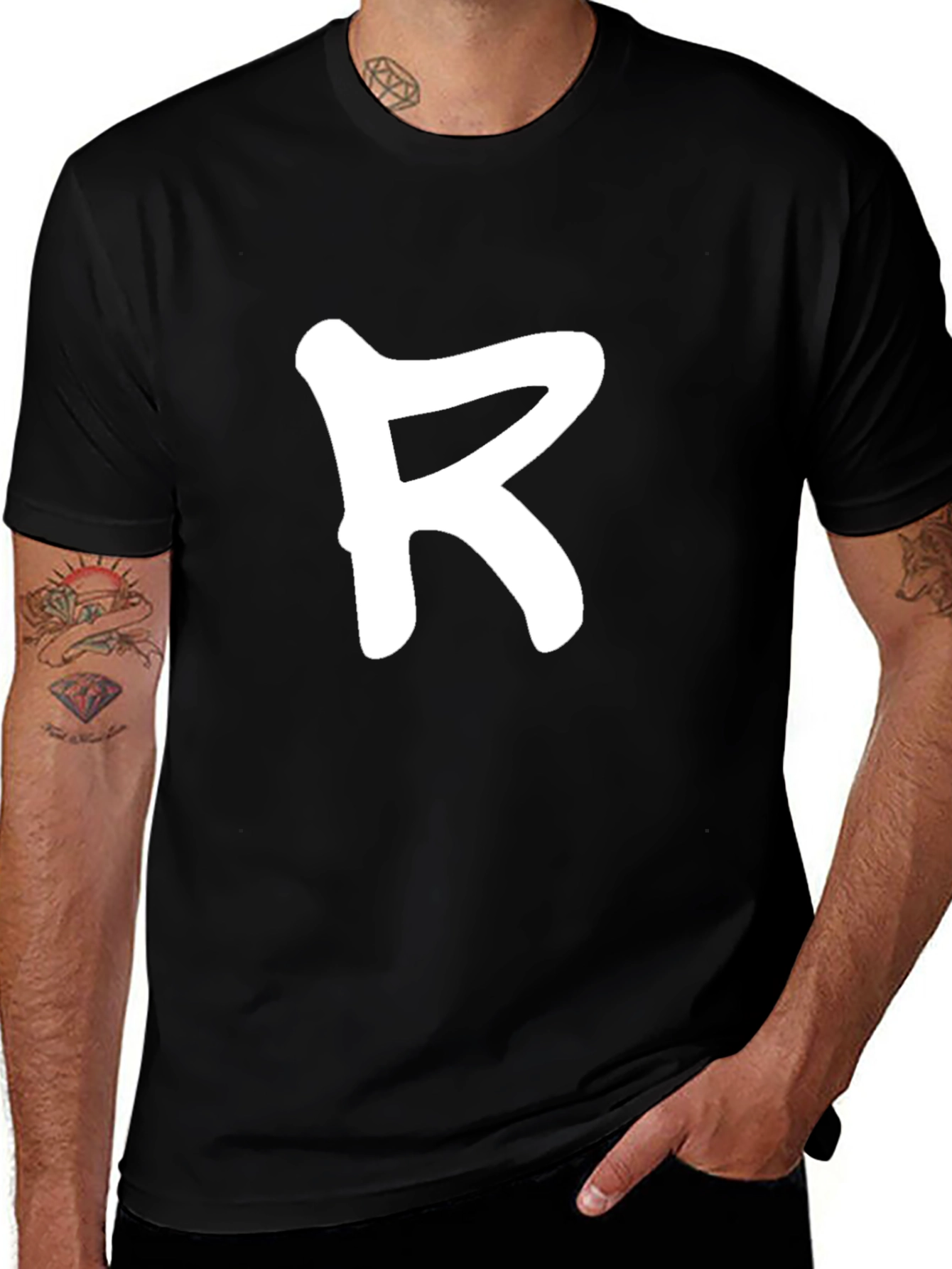 Bold R Black Tee - Casual Cool