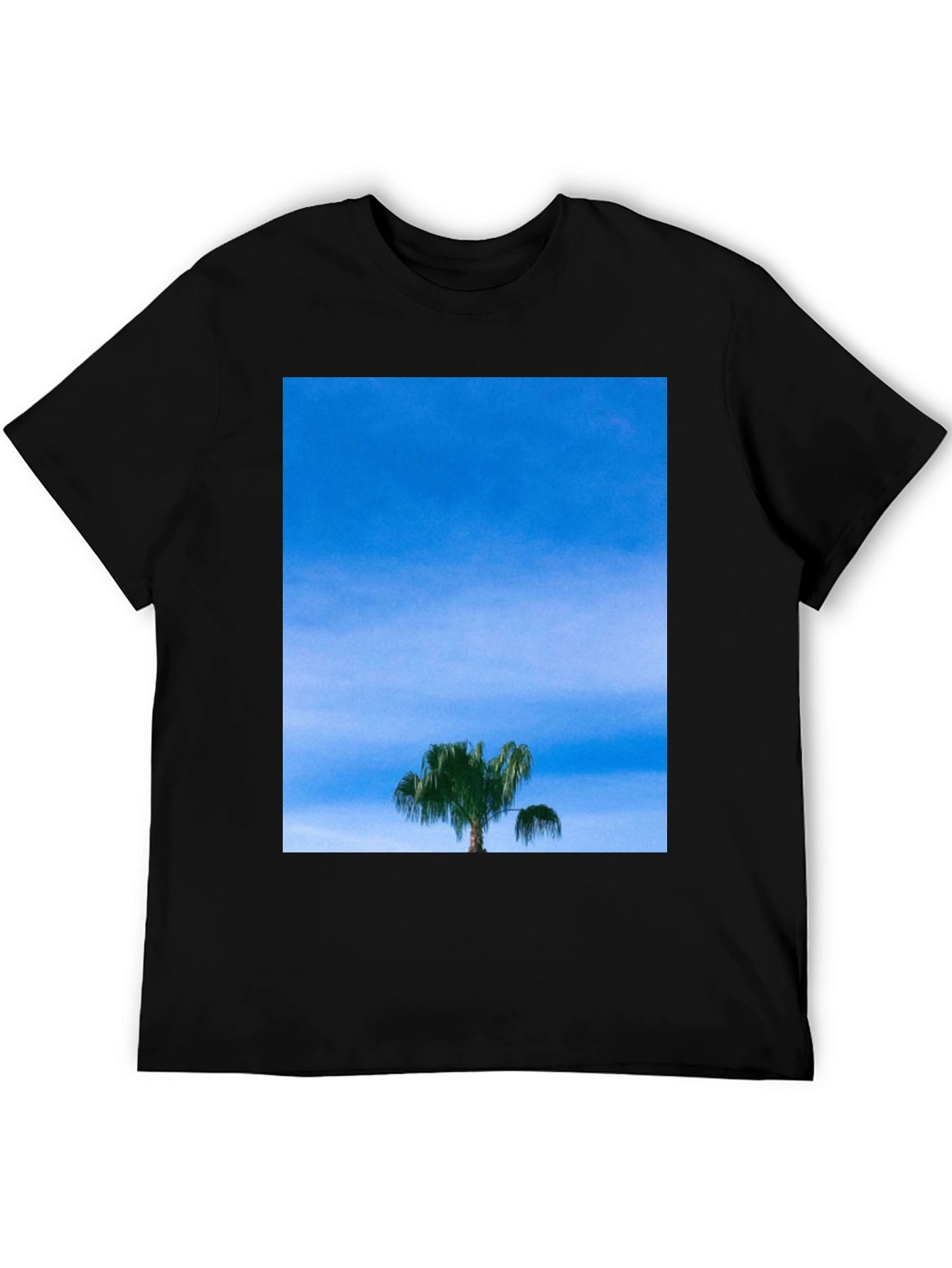 Palm Tree Sky Graphic Tee - Casual Comfort