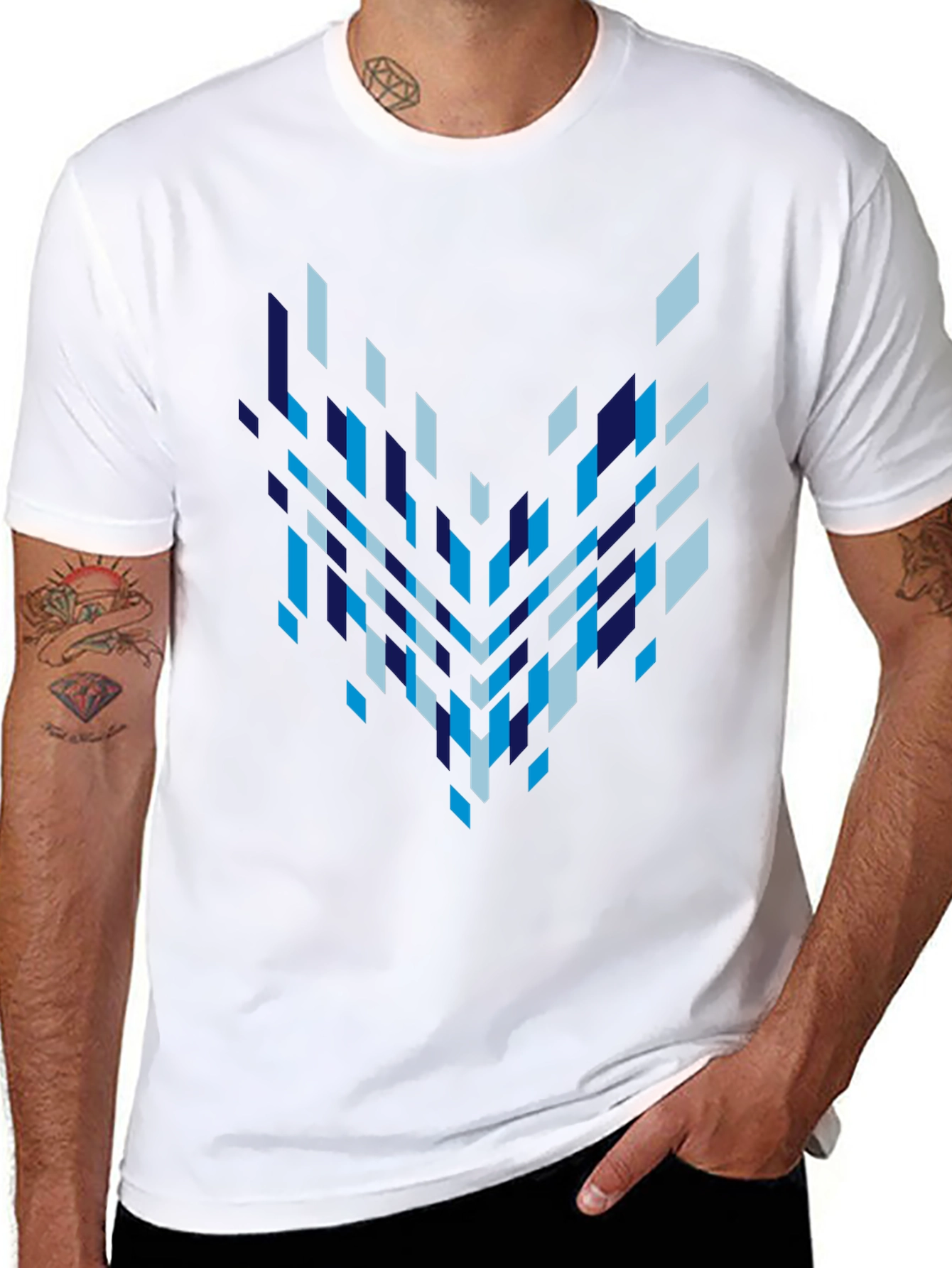 Geometric Pixelated Pattern Black Tee