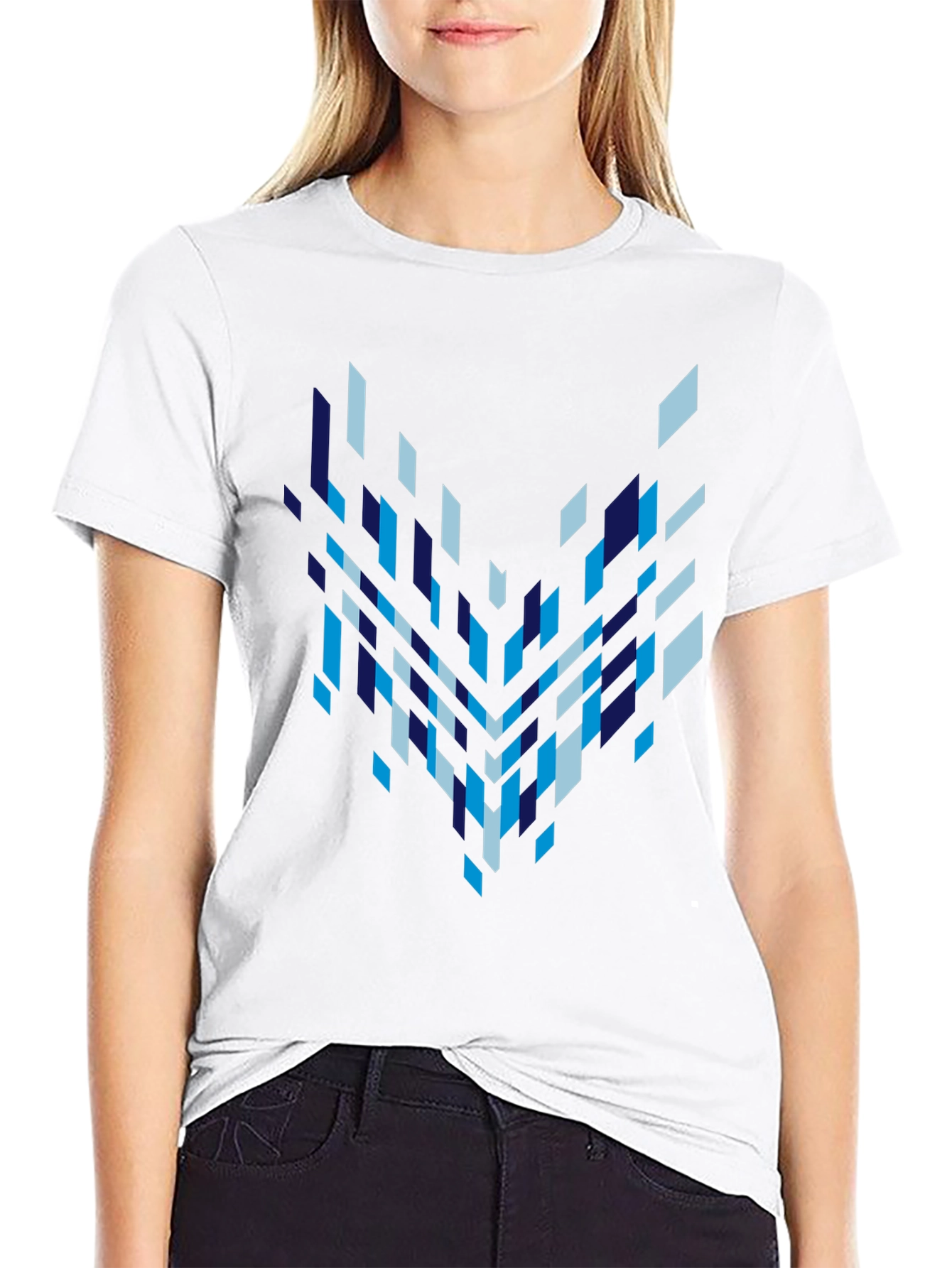 Geometric Pixelated Pattern Black Tee