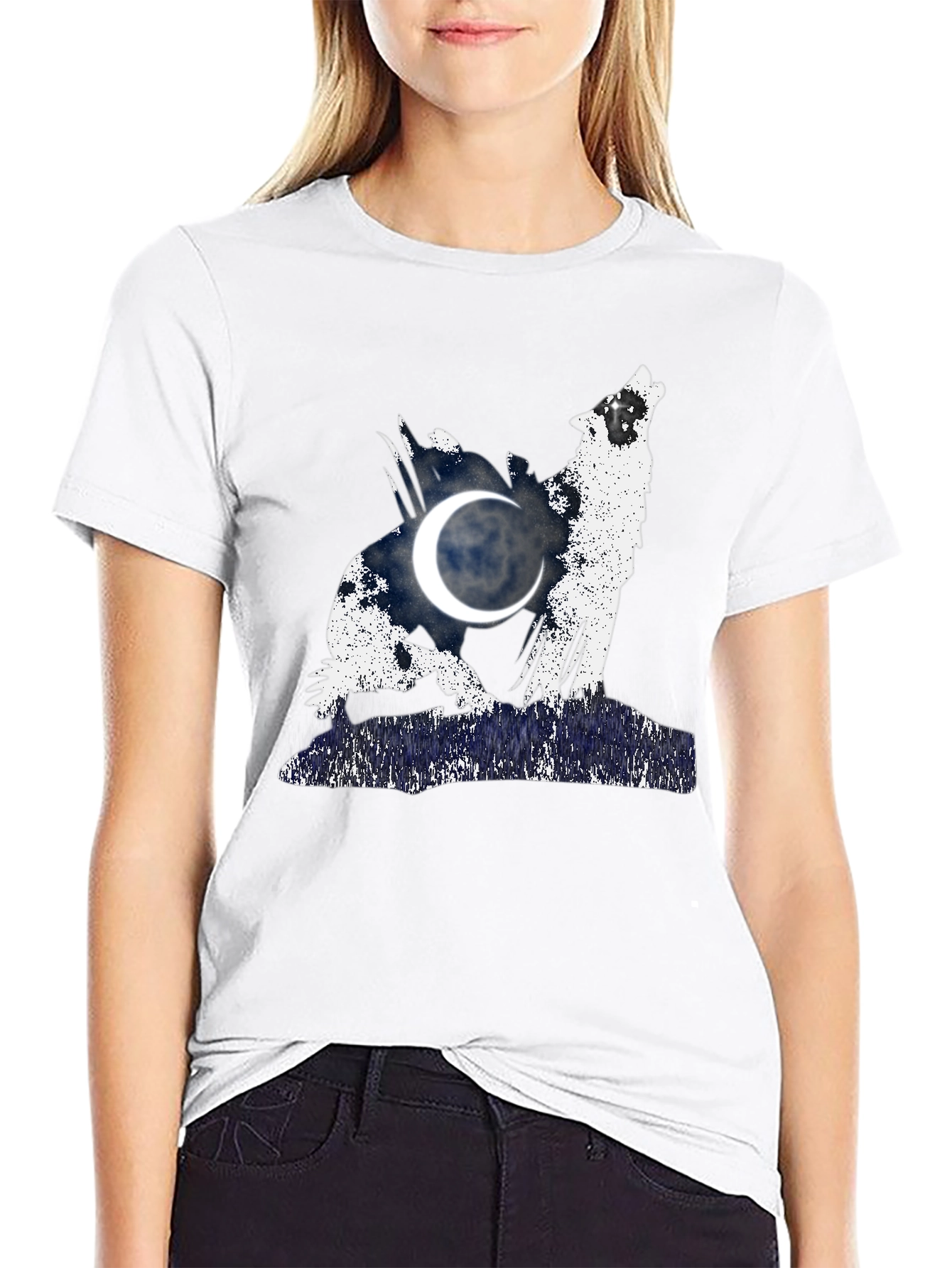 Wolf Howling at Moon Graphic T-Shirt