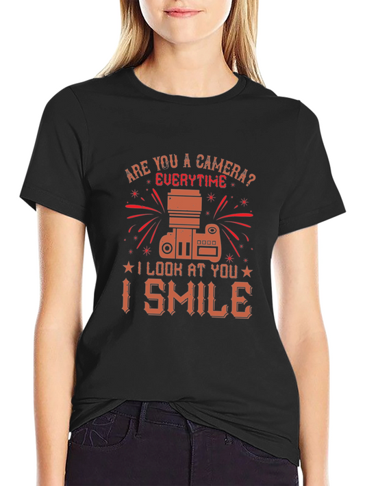 Camera Pun T-Shirt: I Smile When I Look at You