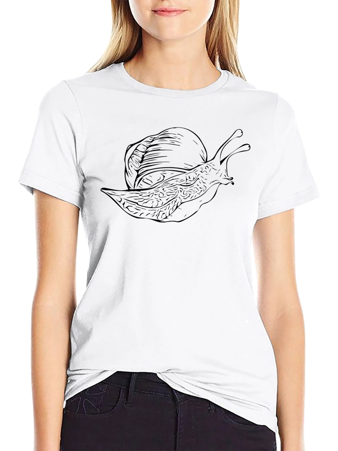 Black Snail Graphic Tee - Modern Mens Casual Wear