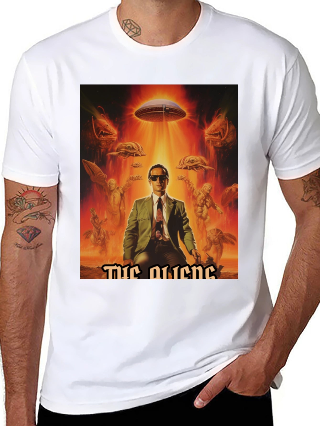 The Aliens Graphic Print T-Shirt