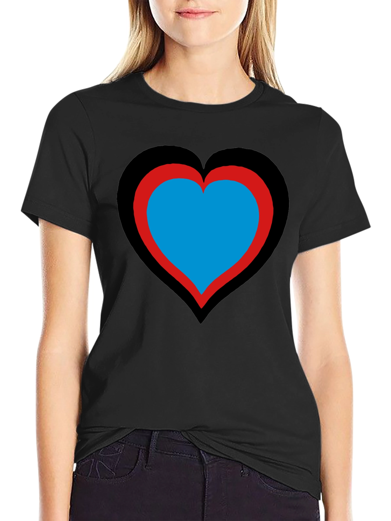 Heart Design Black T-Shirt: Bold & Unique!