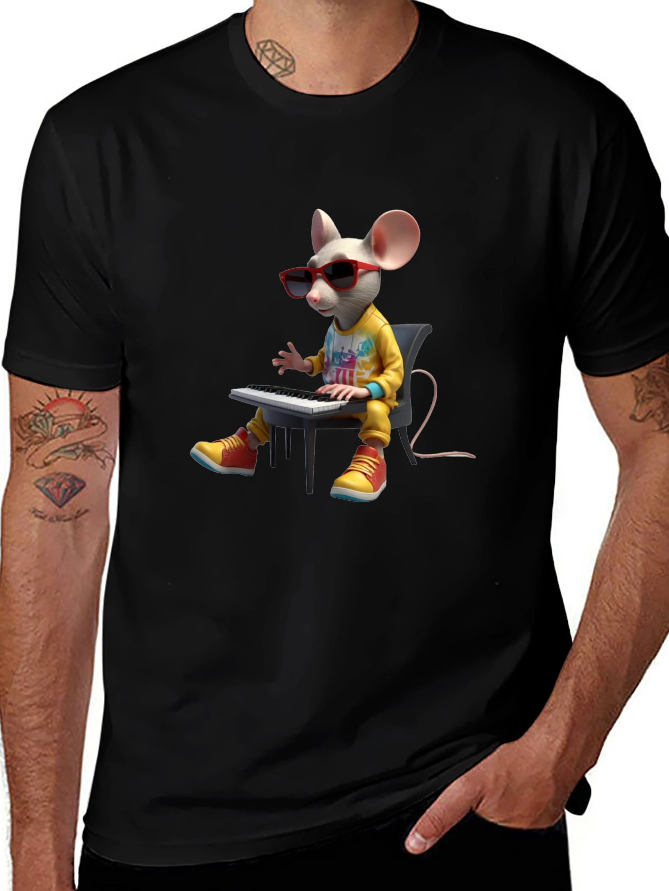 Cool Mouse Playing Piano Black T-Shirt