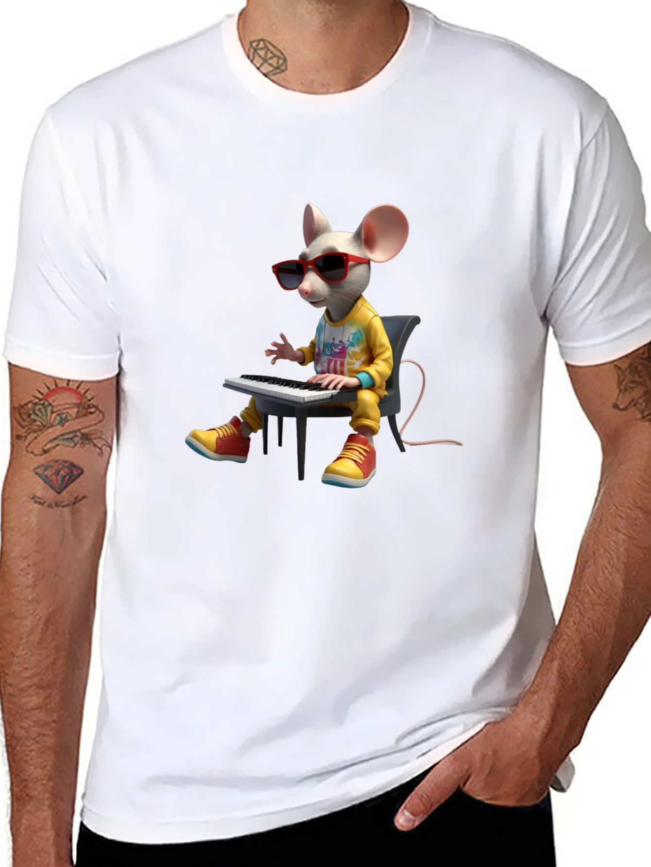 Cool Mouse Playing Piano Black T-Shirt