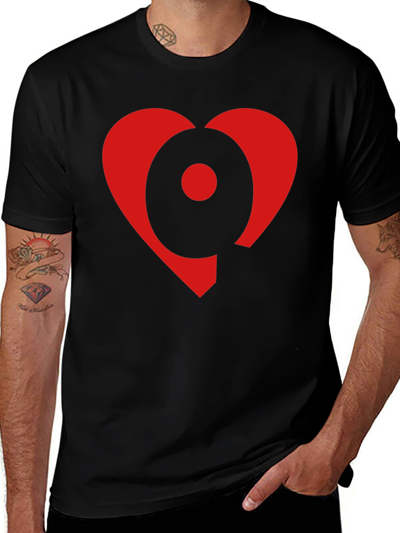 Heart Circle Graphic Black T-Shirt