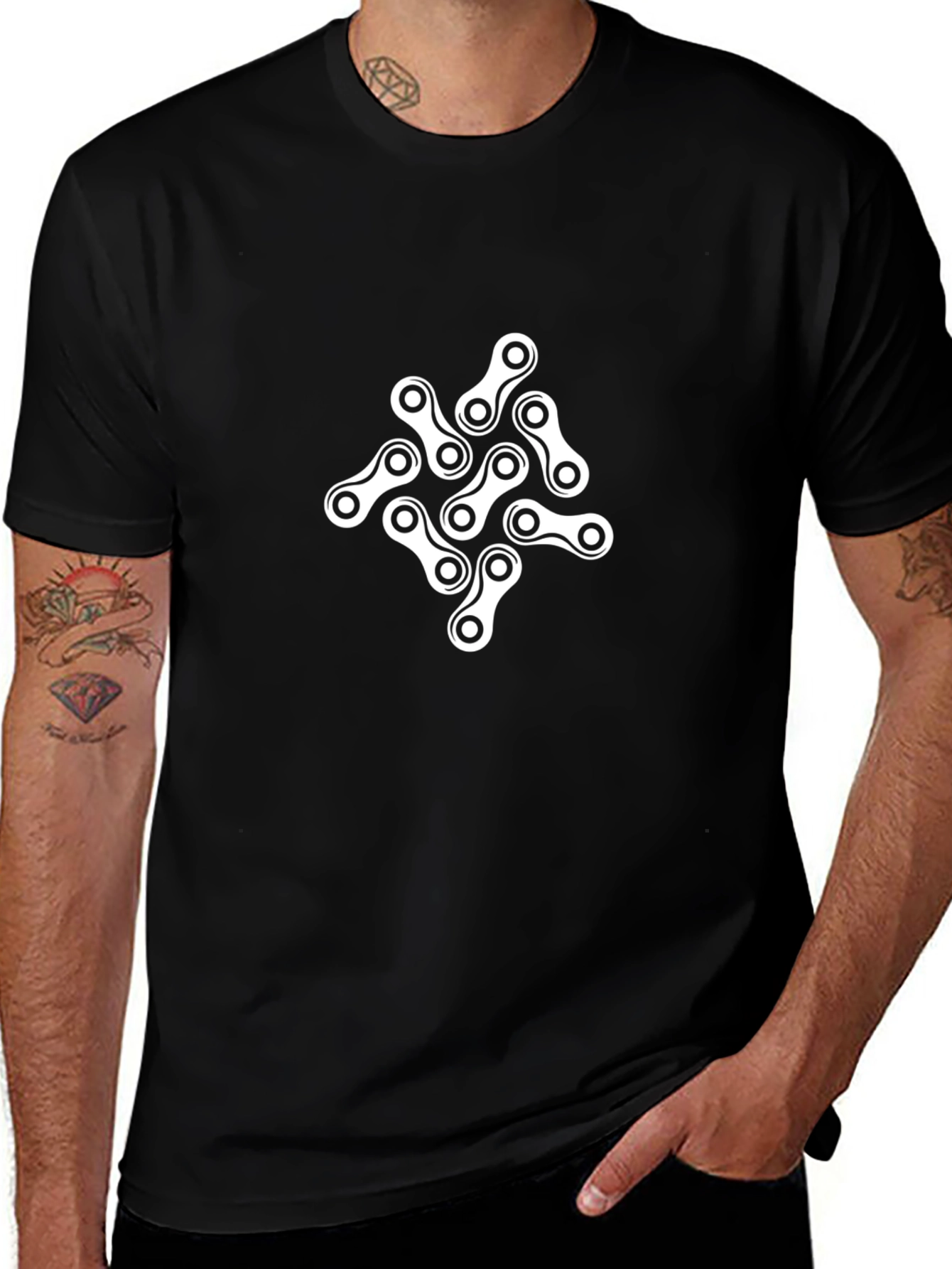 Chain Link Graphic Tee - Stylish Black Casual T-Shirt