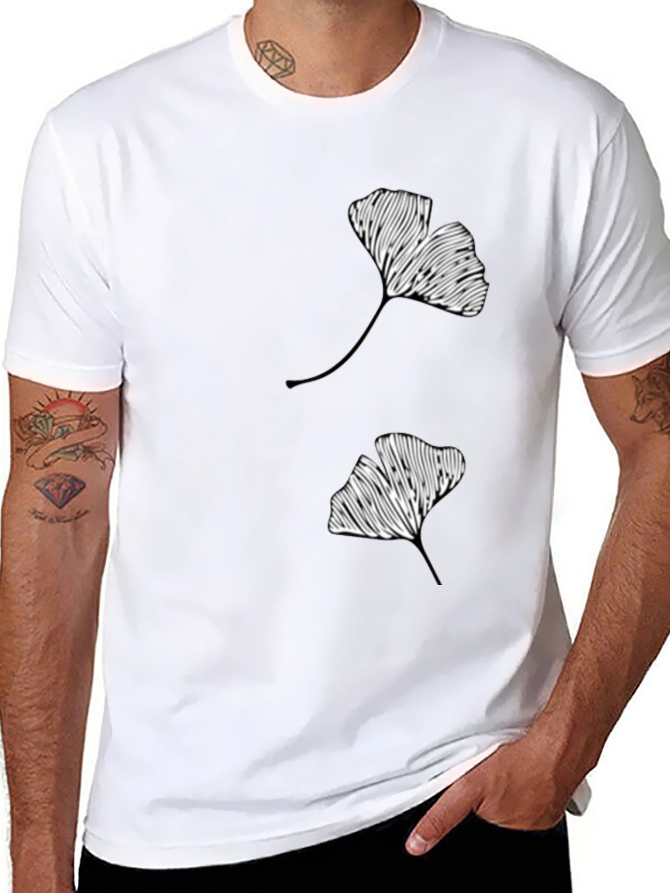 Ginkgo Leaf Graphic Print Black T-Shirt