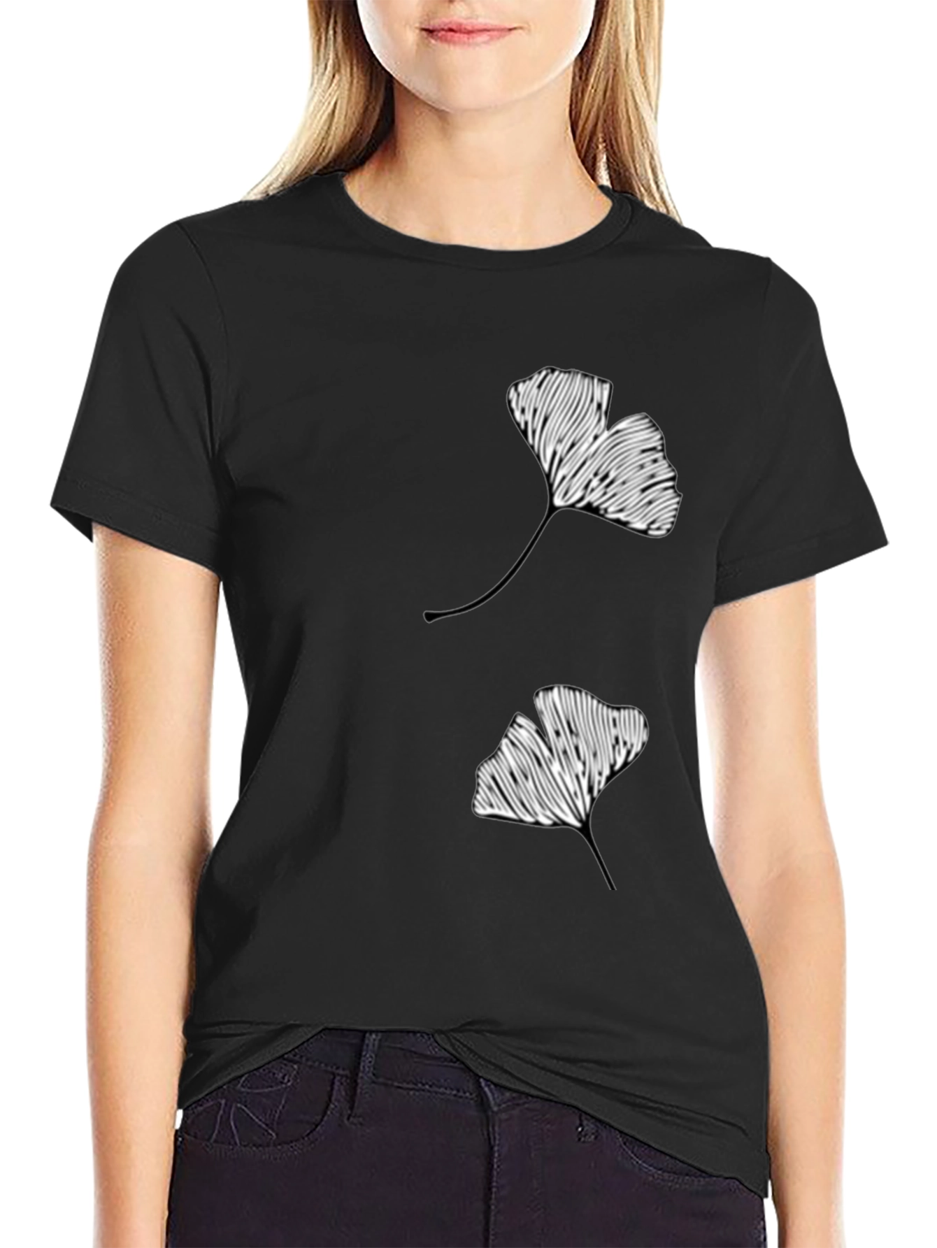 Ginkgo Leaf Graphic Print Black T-Shirt