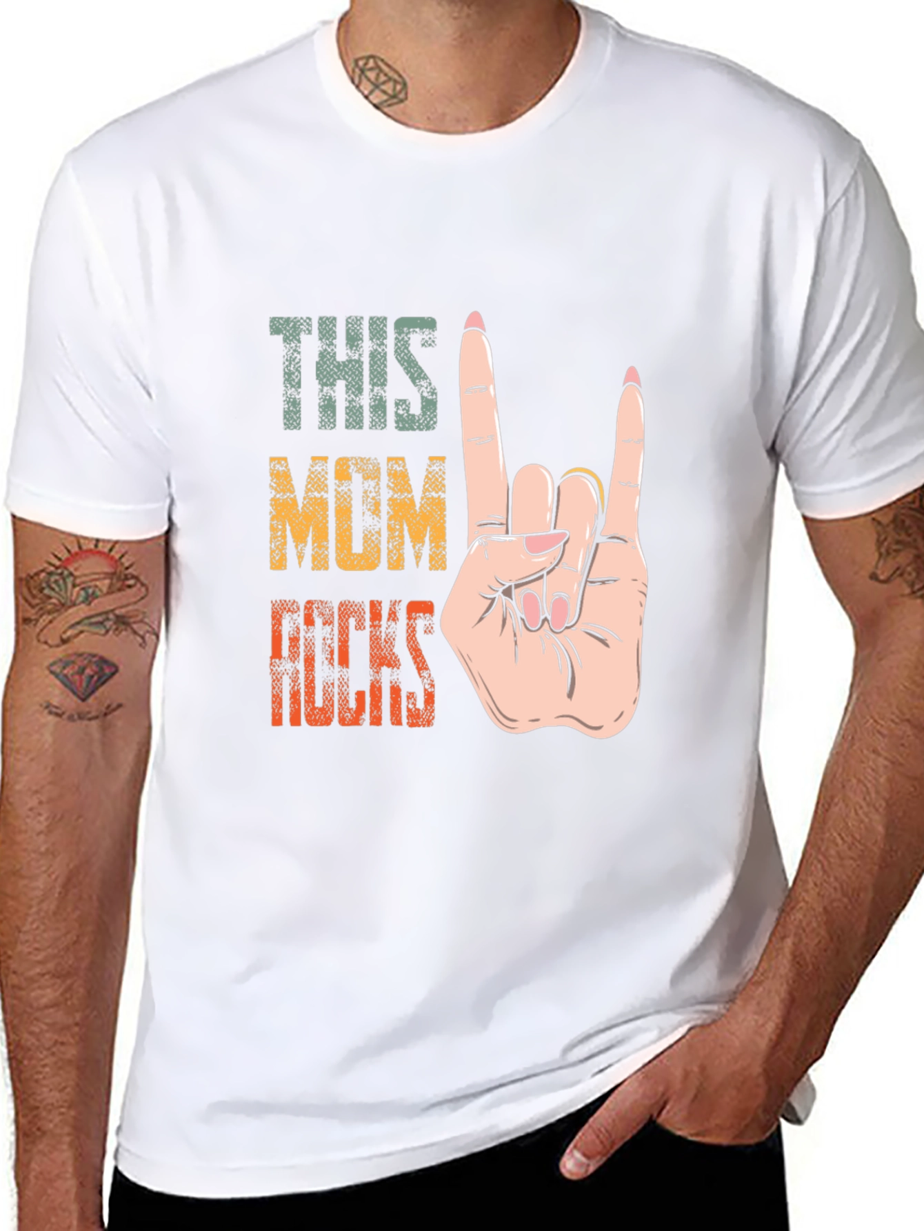 This Mom Rocks T-Shirt - Rock On Hand Sign
