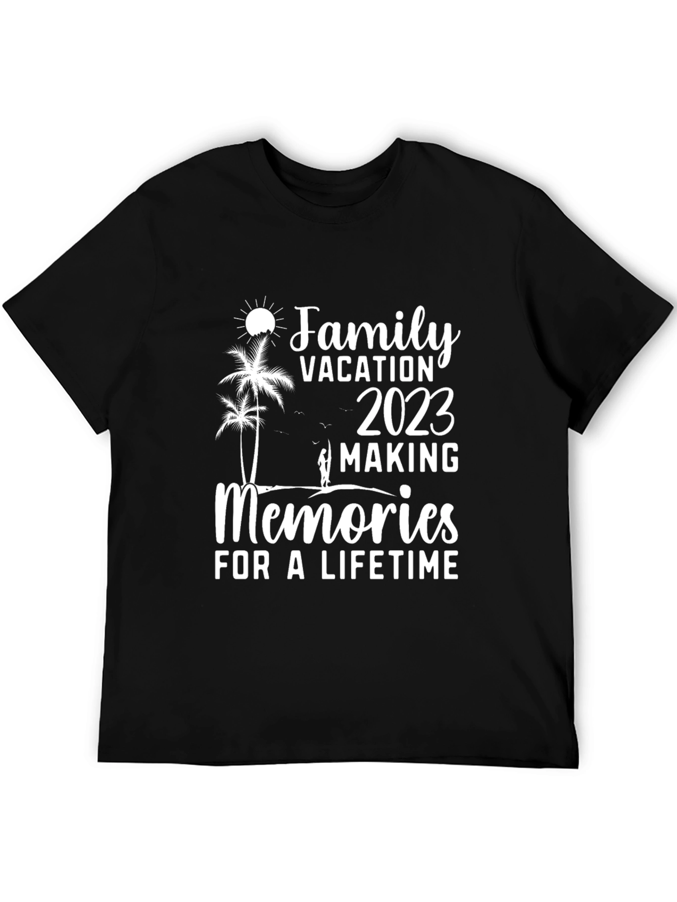 Family Vacation 2023 Souvenir T-Shirt