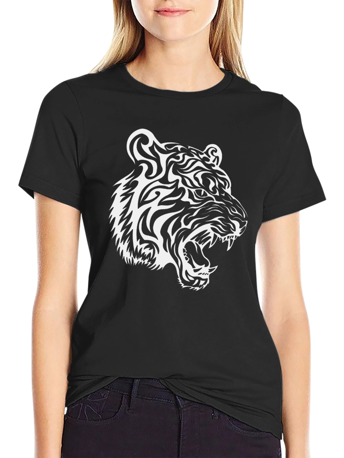 Black Tiger Graphic Tee - Bold and Stylish