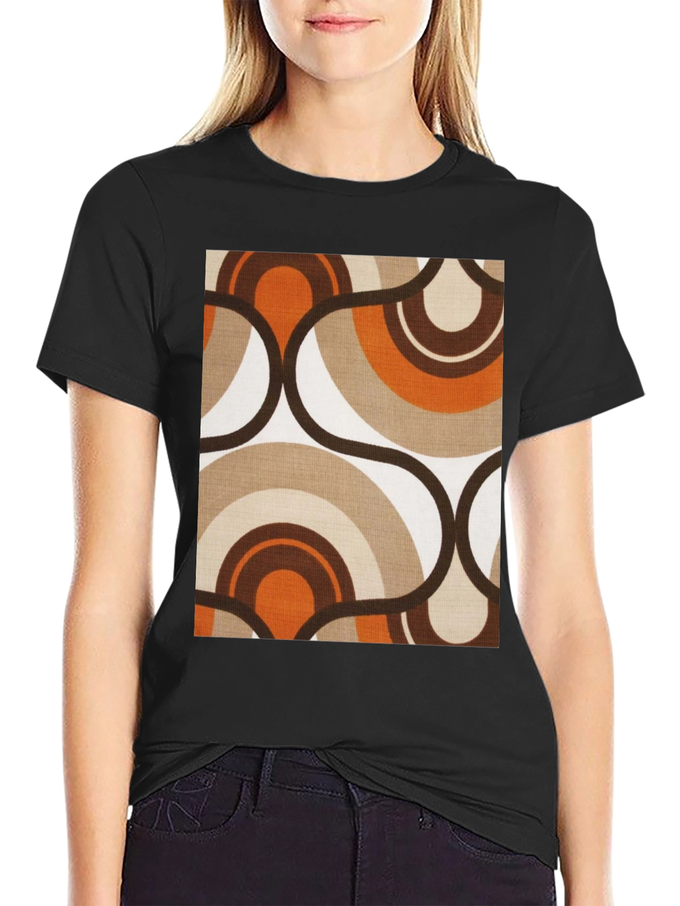 Retro Pattern Tee - 70s Style Black T-Shirt