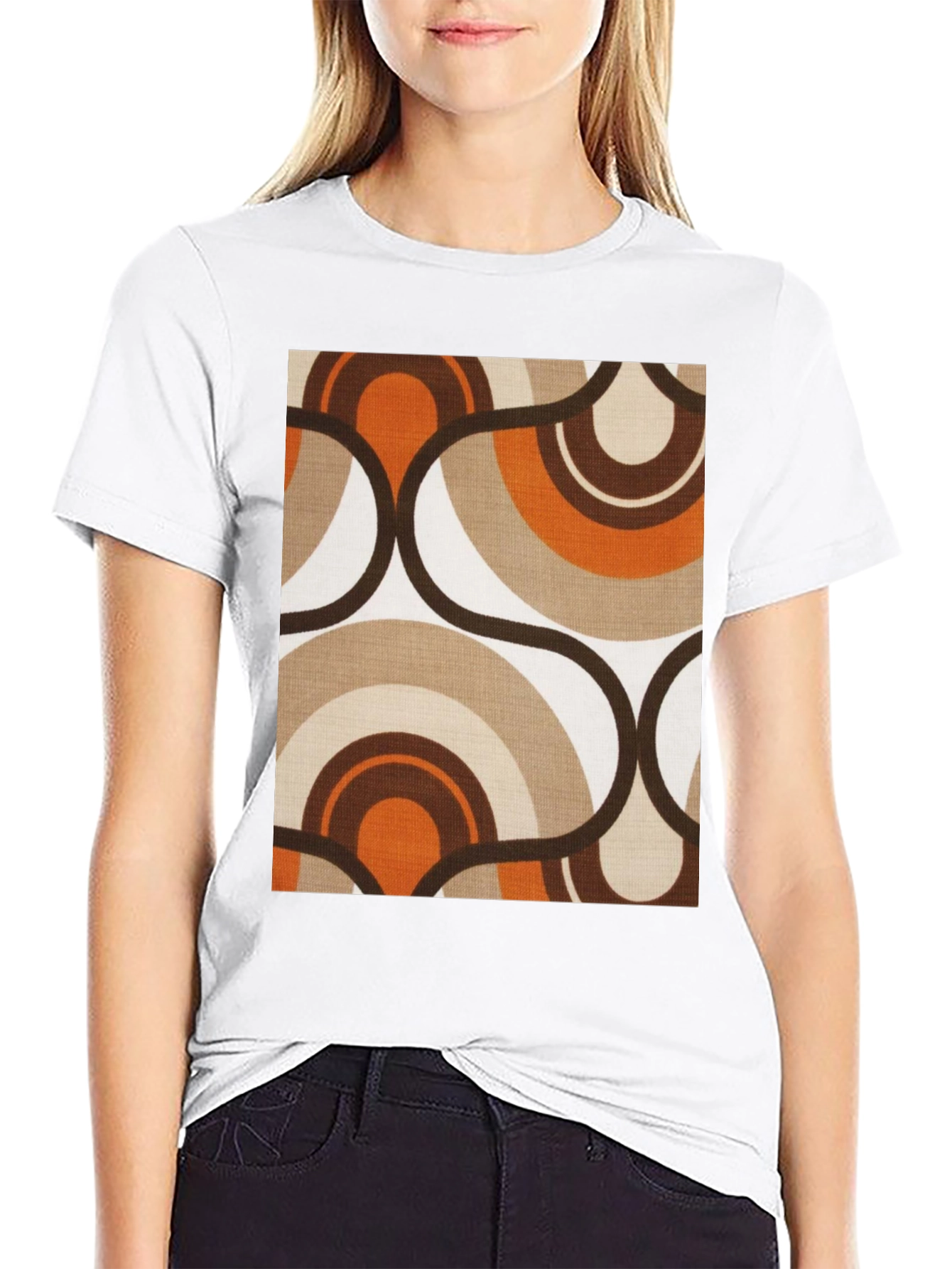 Retro Pattern Tee - 70s Style Black T-Shirt