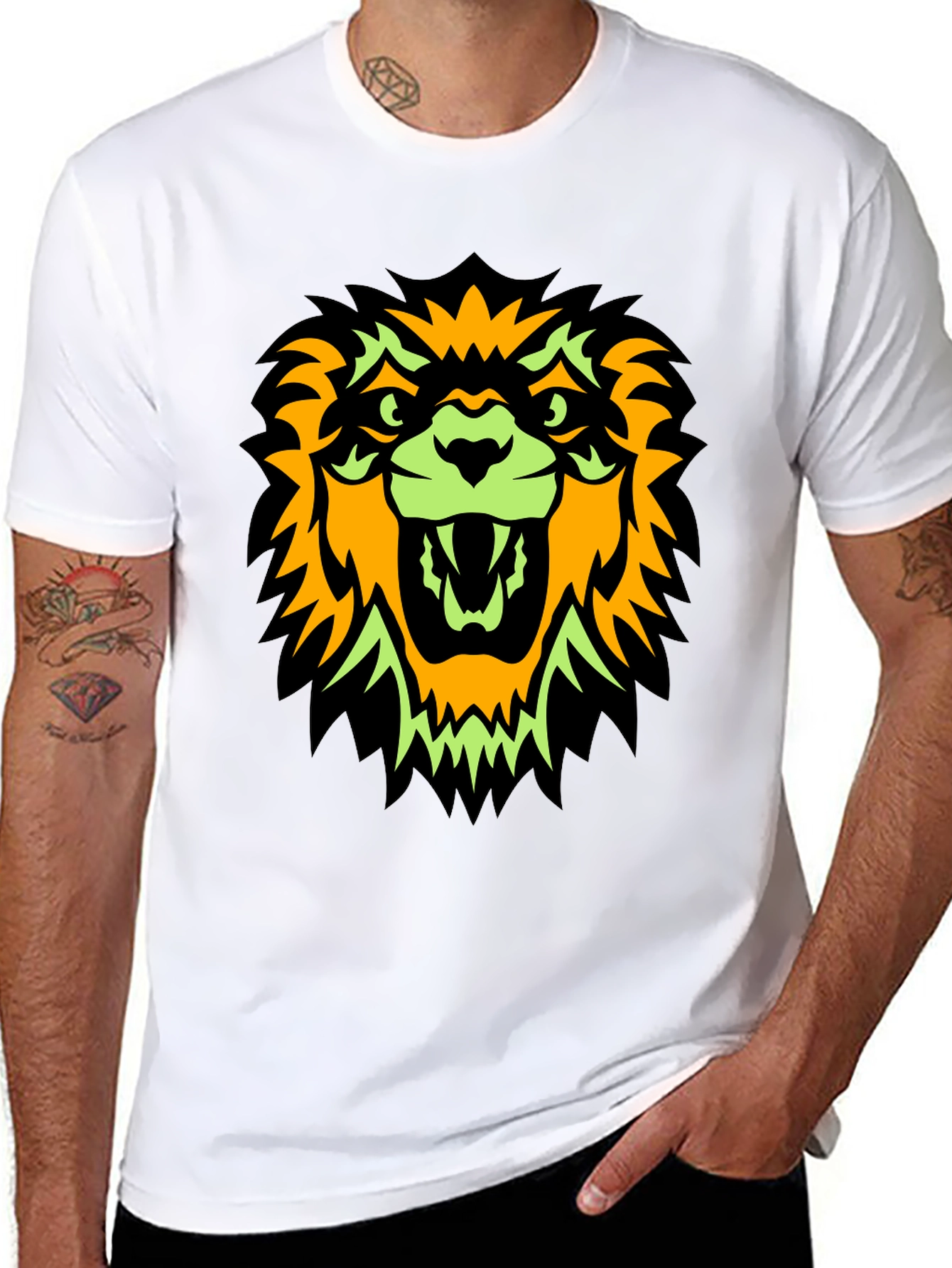 Lion Graphic Tee - Bold Black T-Shirt