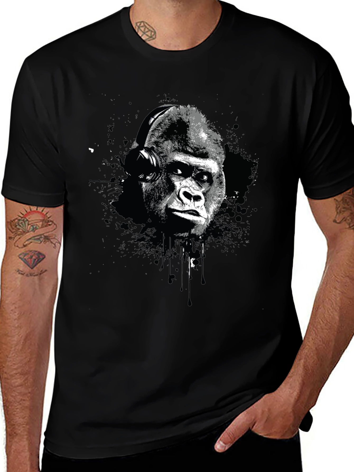 Gorilla Headphone Graphic Print T-Shirt