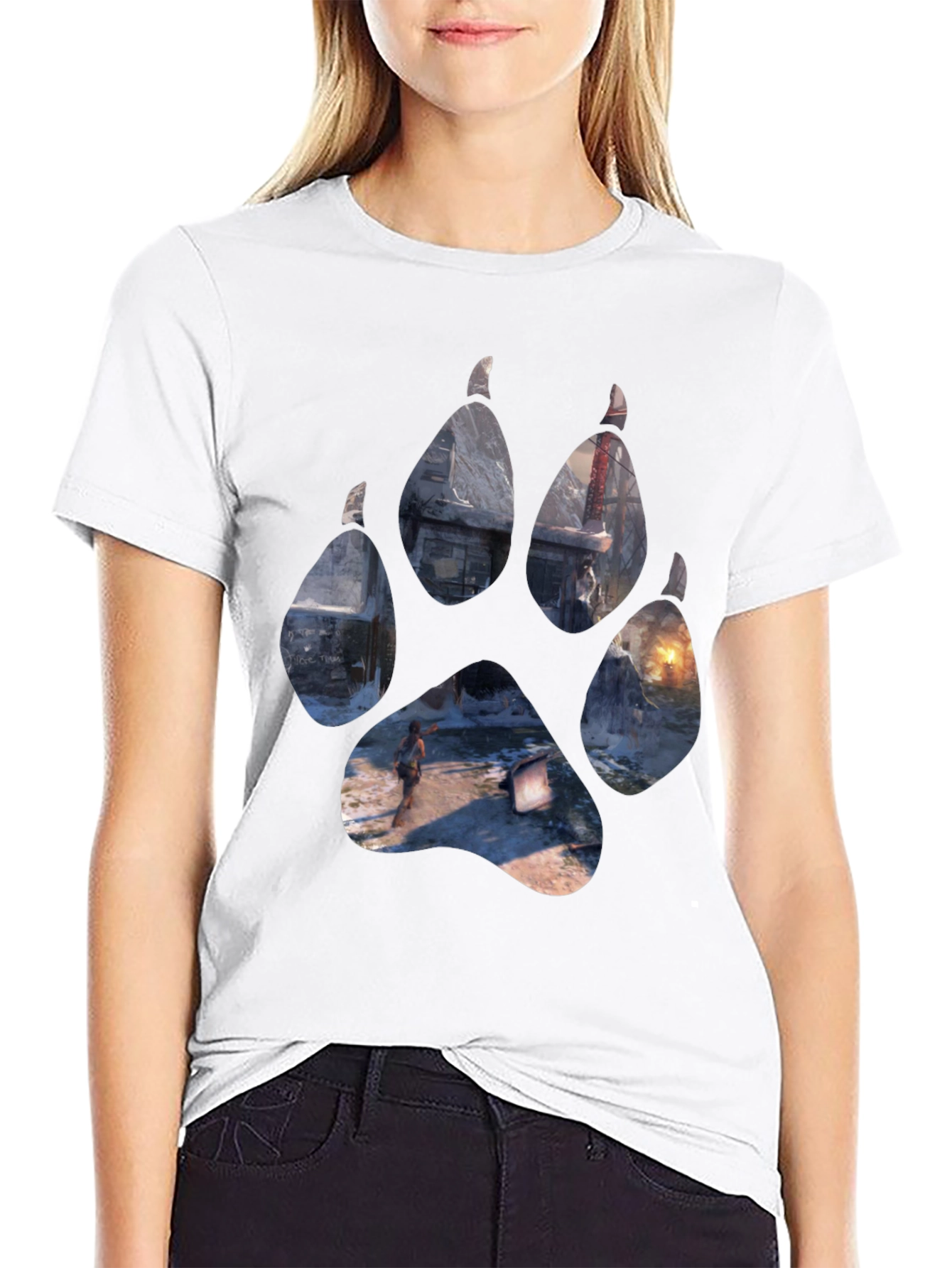 Wolf Paw Print Game Graphic Black T-Shirt