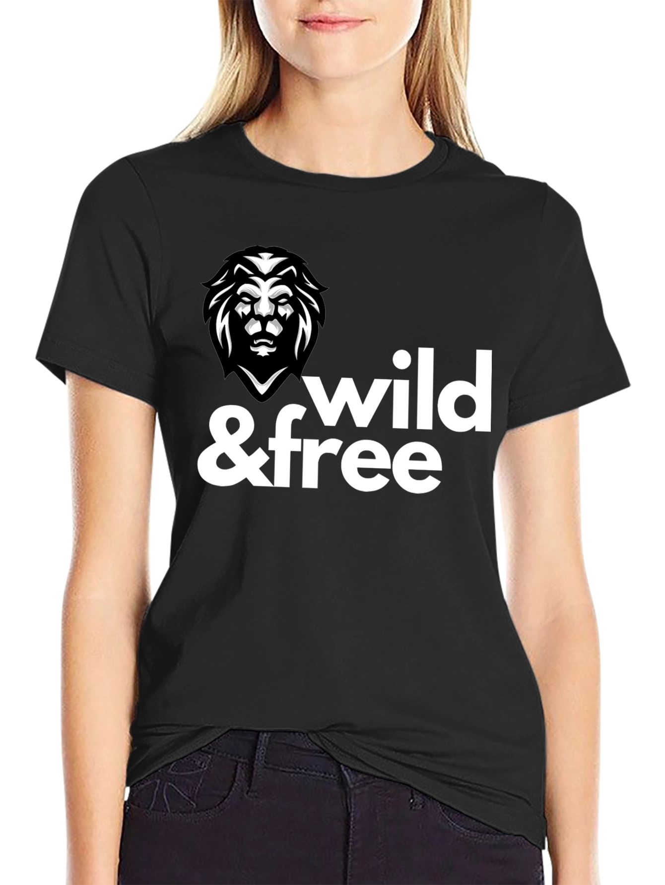 Wild & Free Lion Graphic Tee - Modern Style