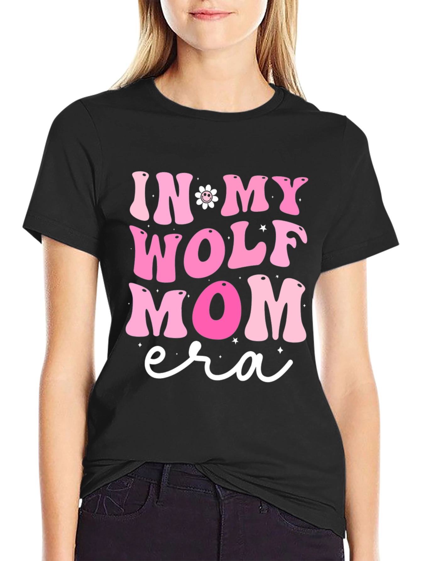 Wolf Mom Era Graphic T-Shirt - Trendy Design