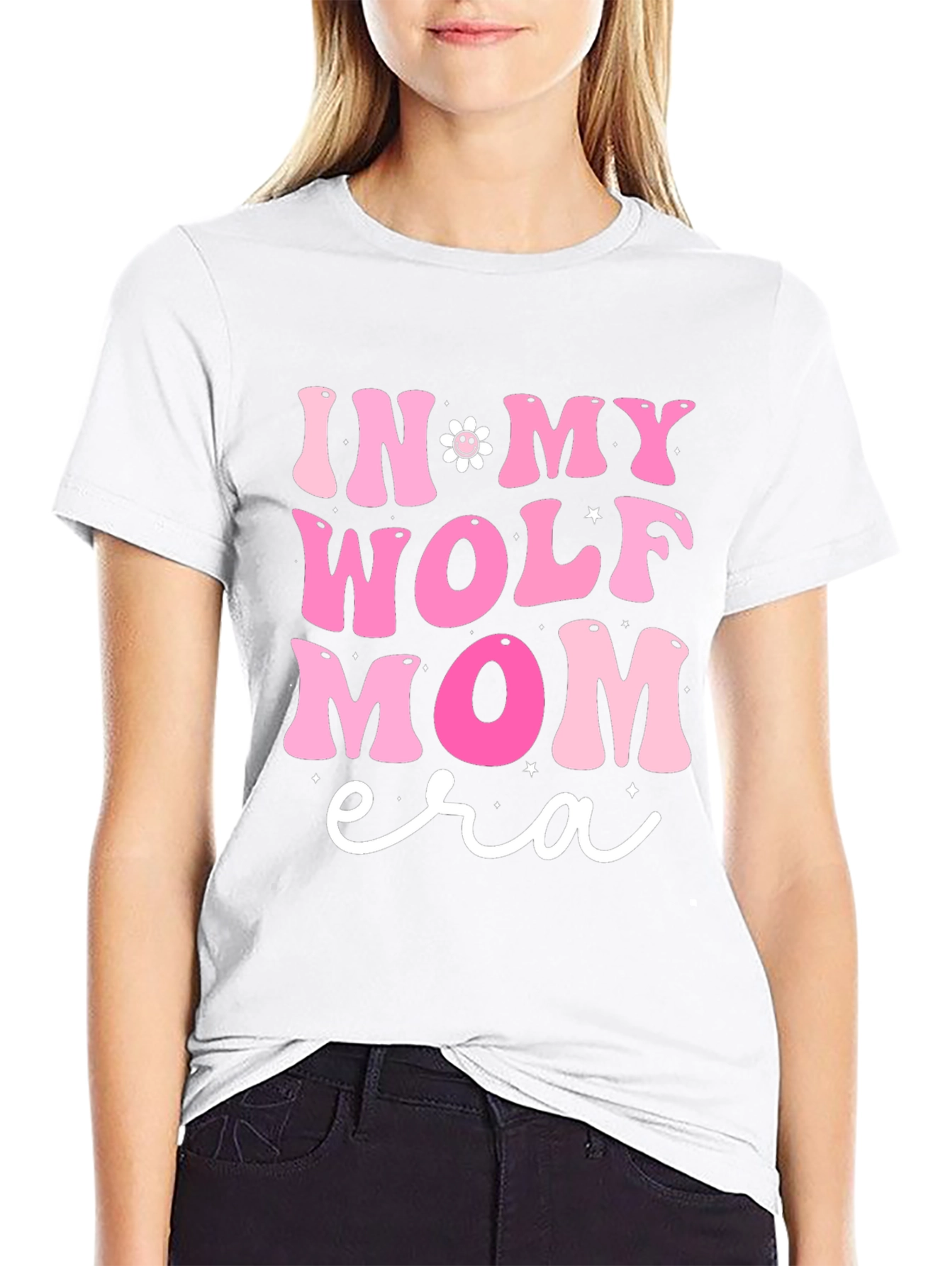 Wolf Mom Era Graphic T-Shirt - Trendy Design