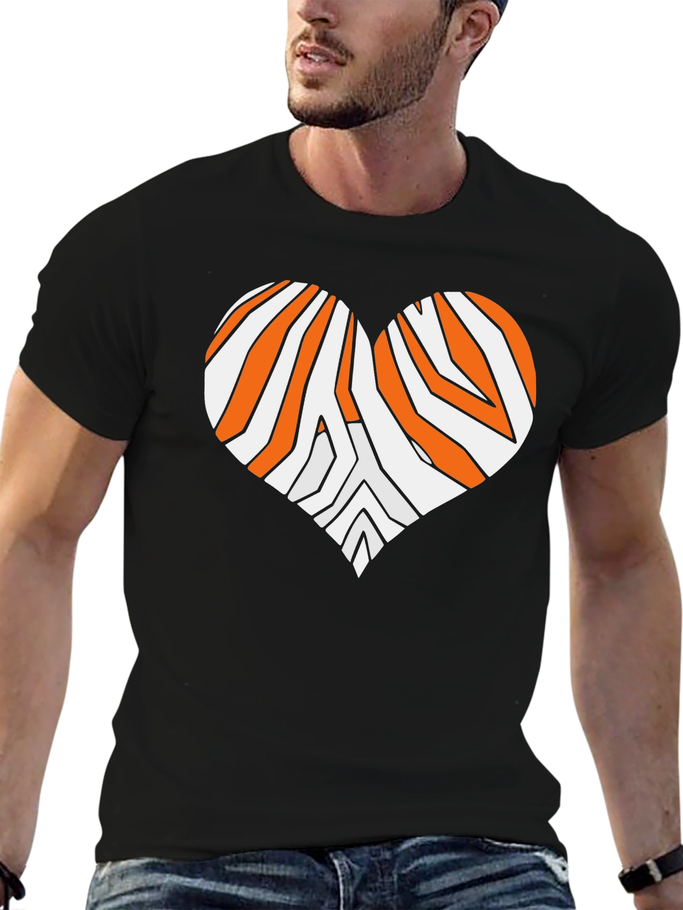 Tiger Stripe Heart Graphic Tee - Black