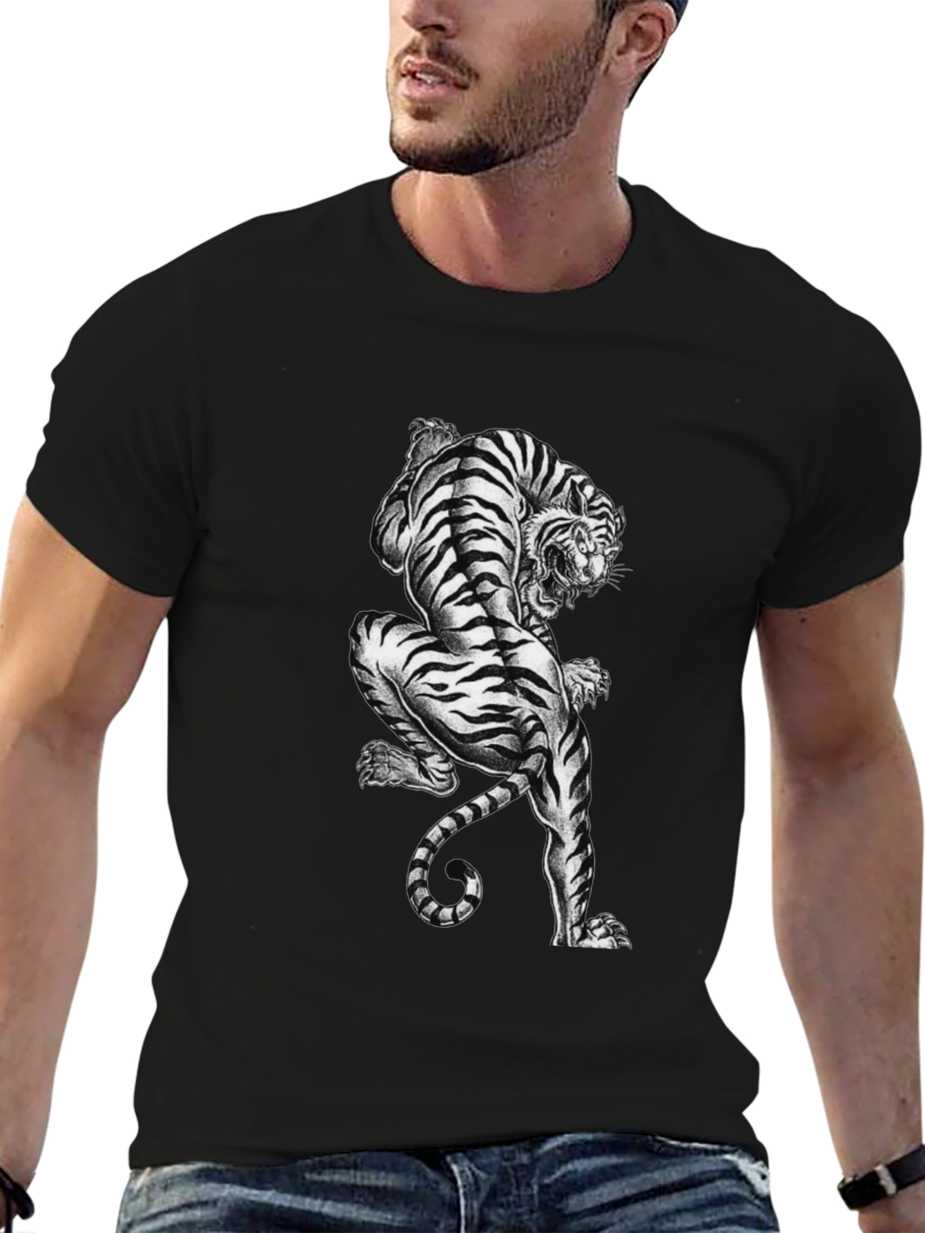 Striking Tiger Graphic Print Black T-Shirt