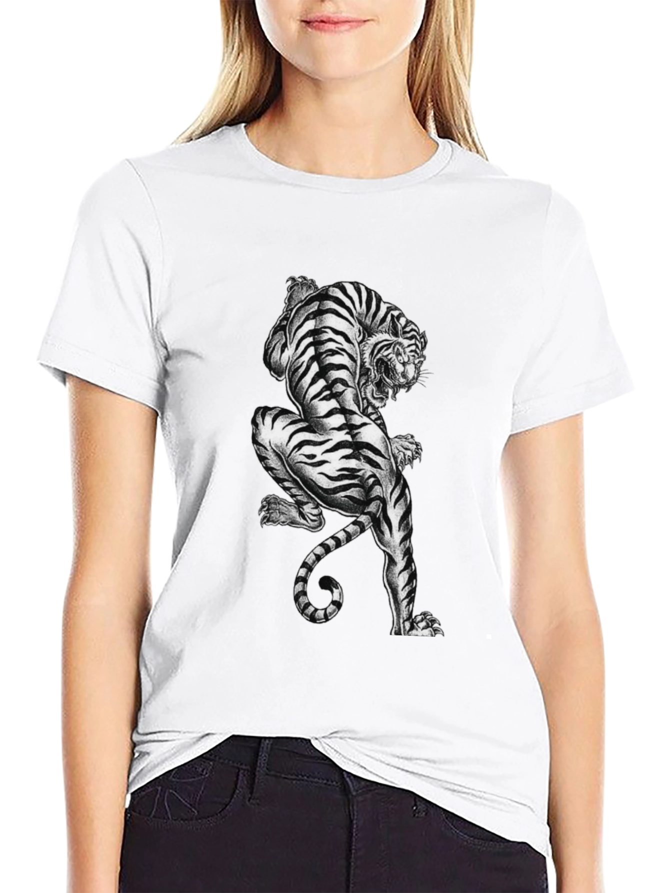 Striking Tiger Graphic Print Black T-Shirt