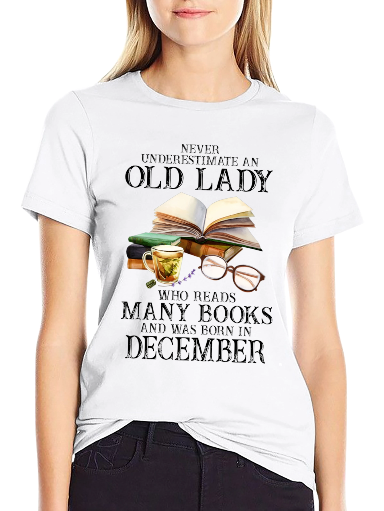 Never Underestimate Old Lady Reads T-Shirt