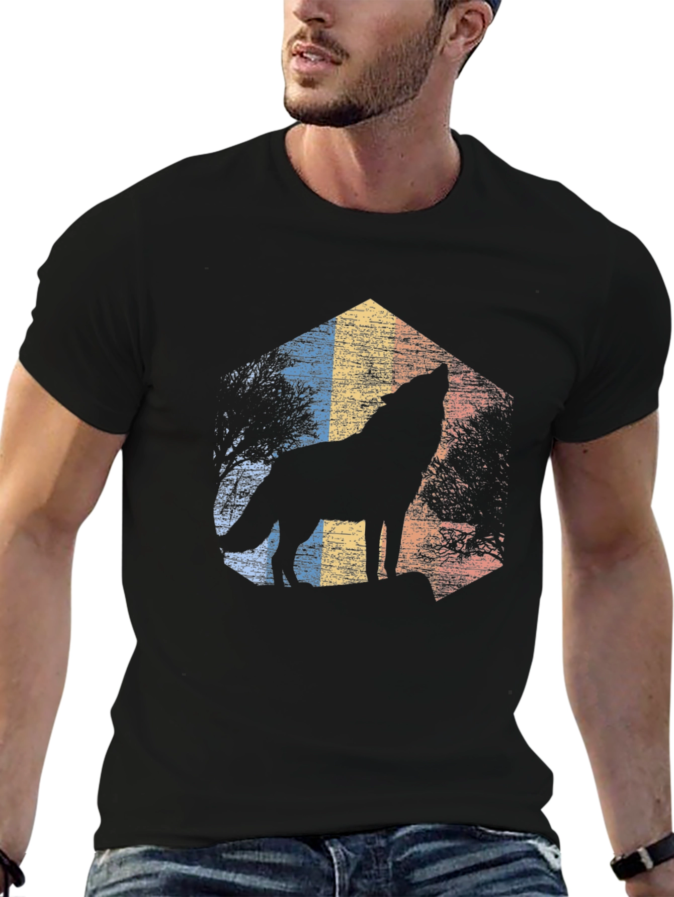 Wolf Howl Retro Graphic Tee - Black Cotton Blend