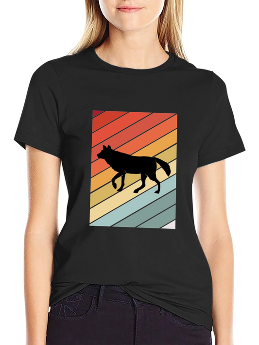 Retro Wolf Graphic Tee - Cool Style!