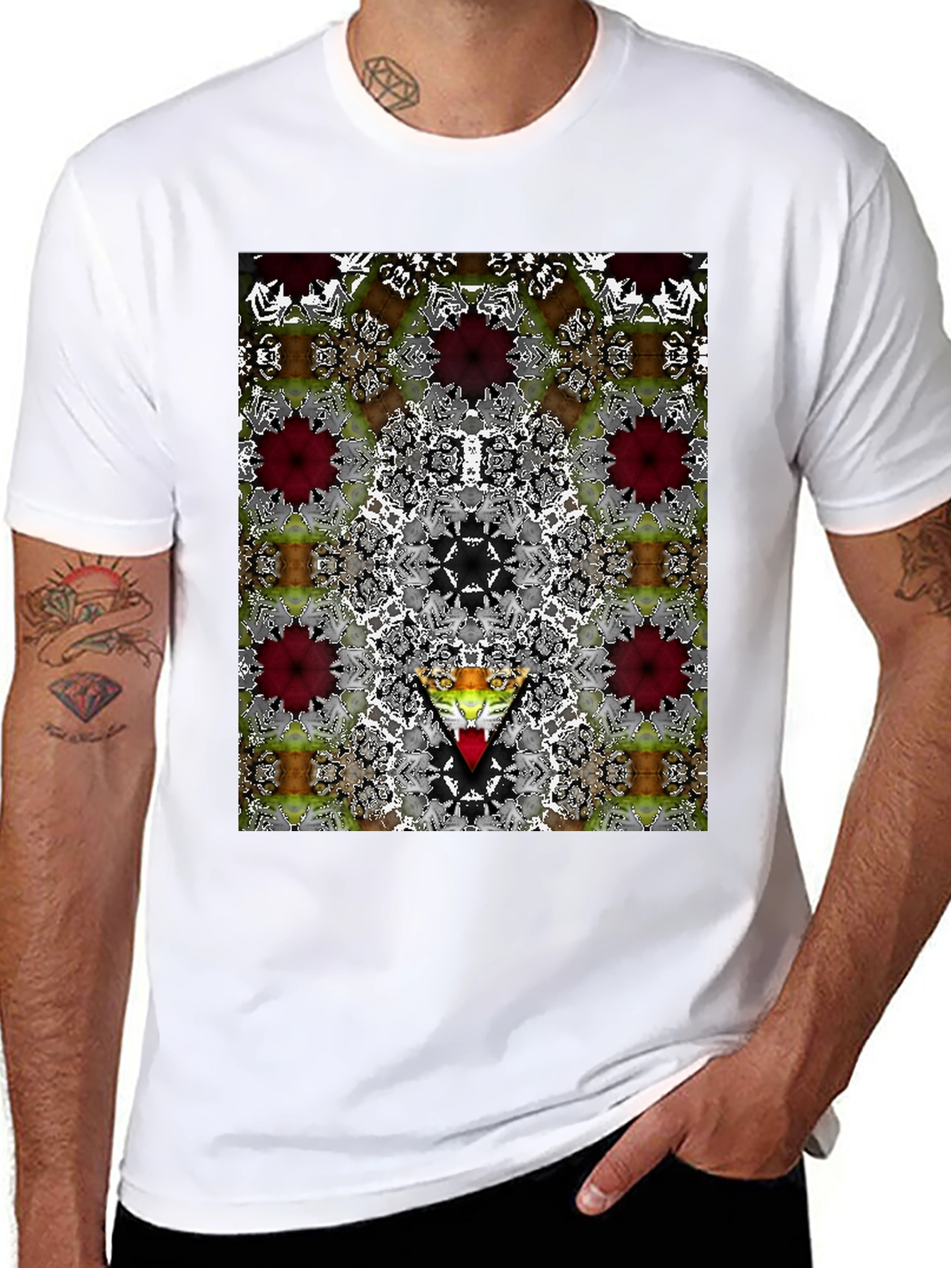 Kaleidoscopic Graphic Print Black Tee