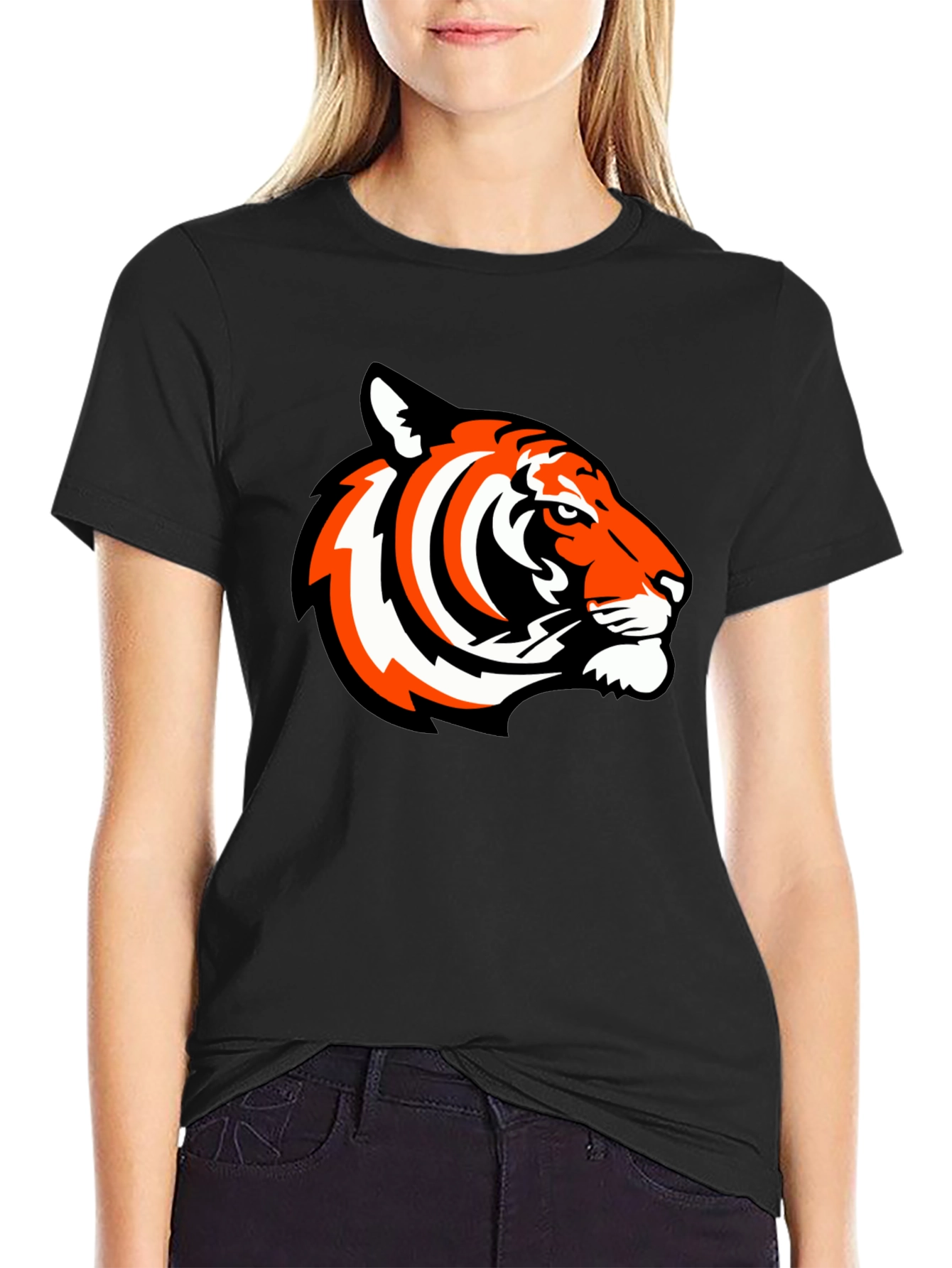 Tiger Graphic Tee - Bold Black T-Shirt
