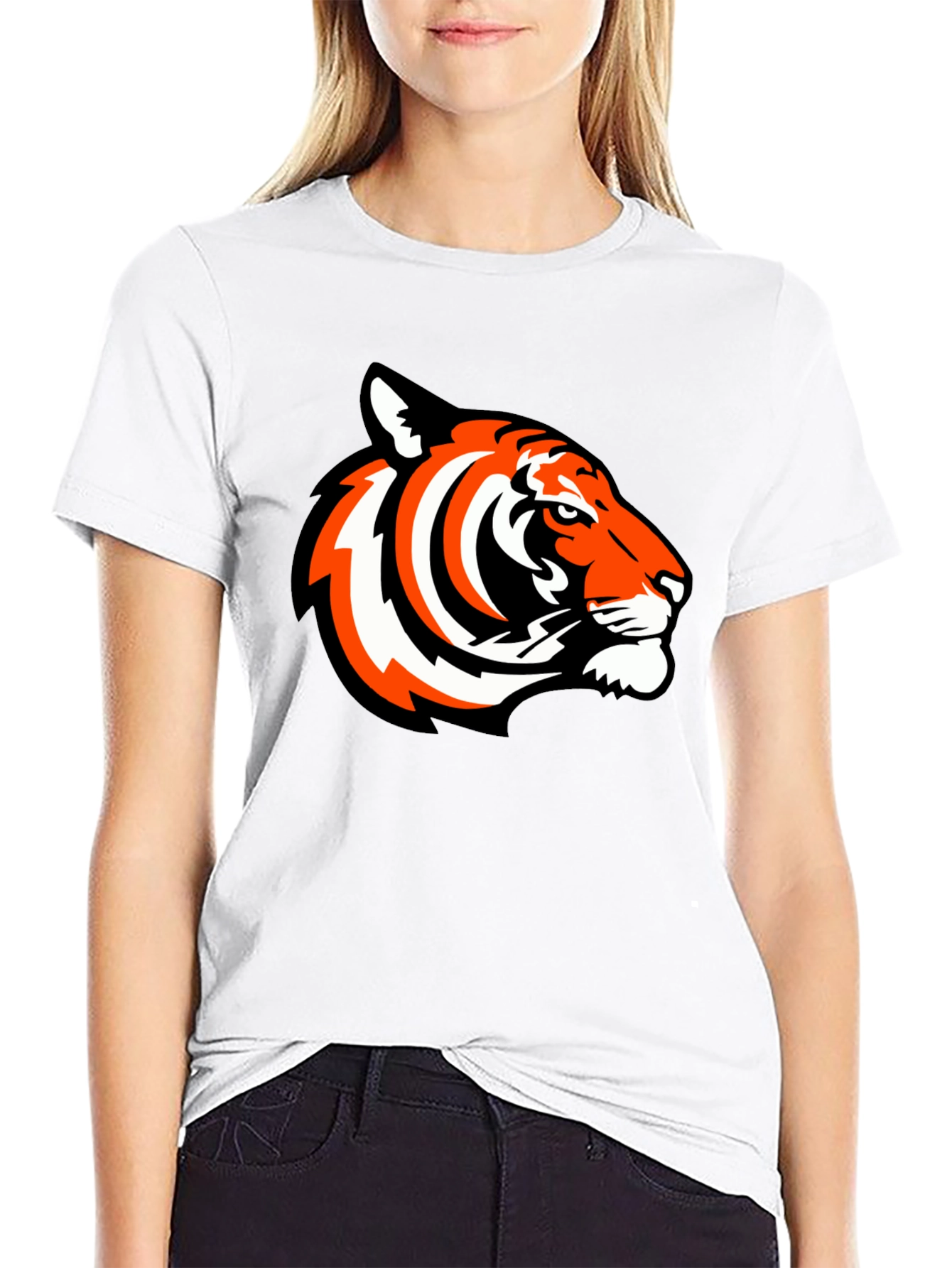 Tiger Graphic Tee - Bold Black T-Shirt
