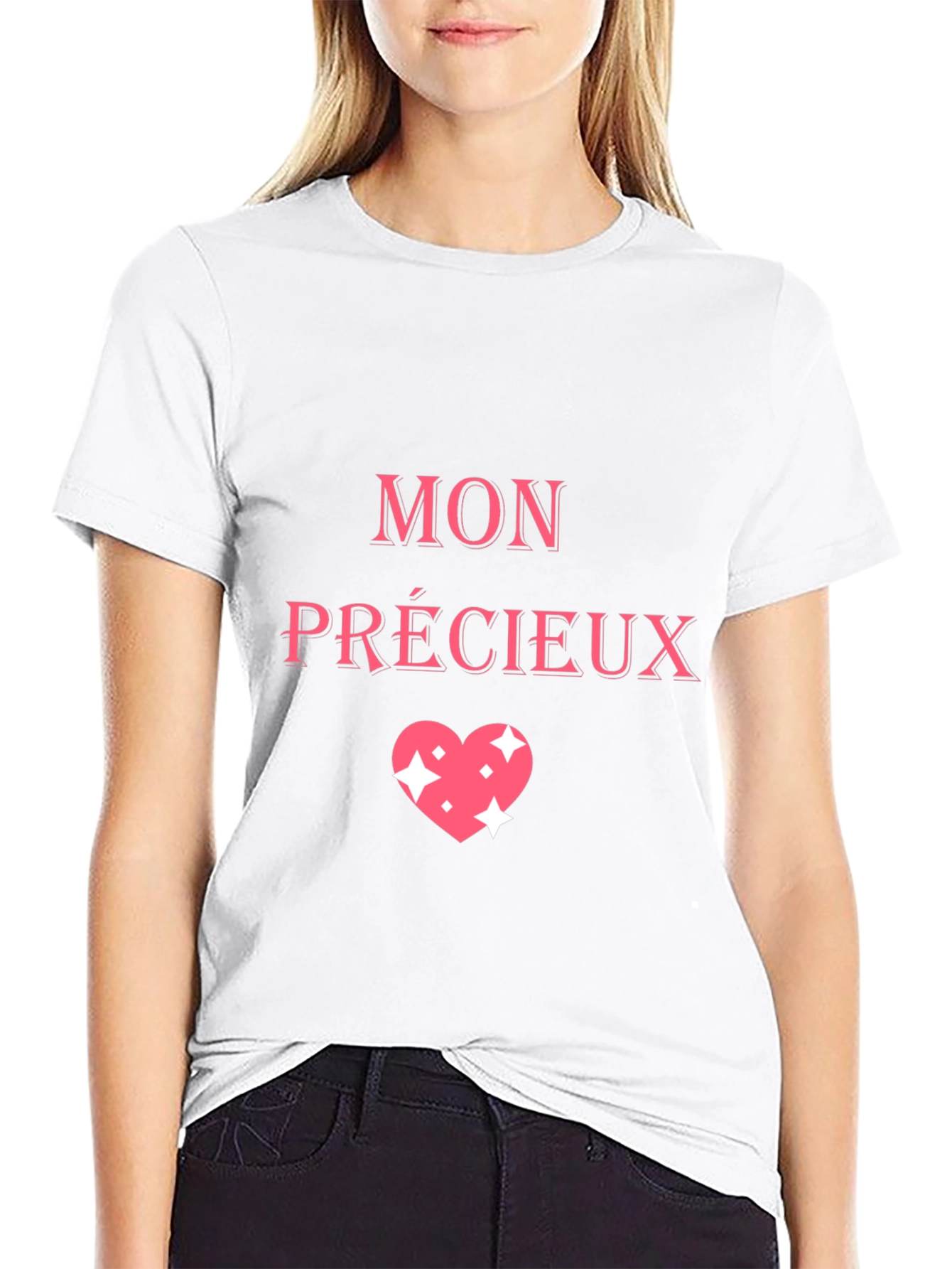 Mon Précieux Heart Graphic Tee - Stylish Black T-Shirt