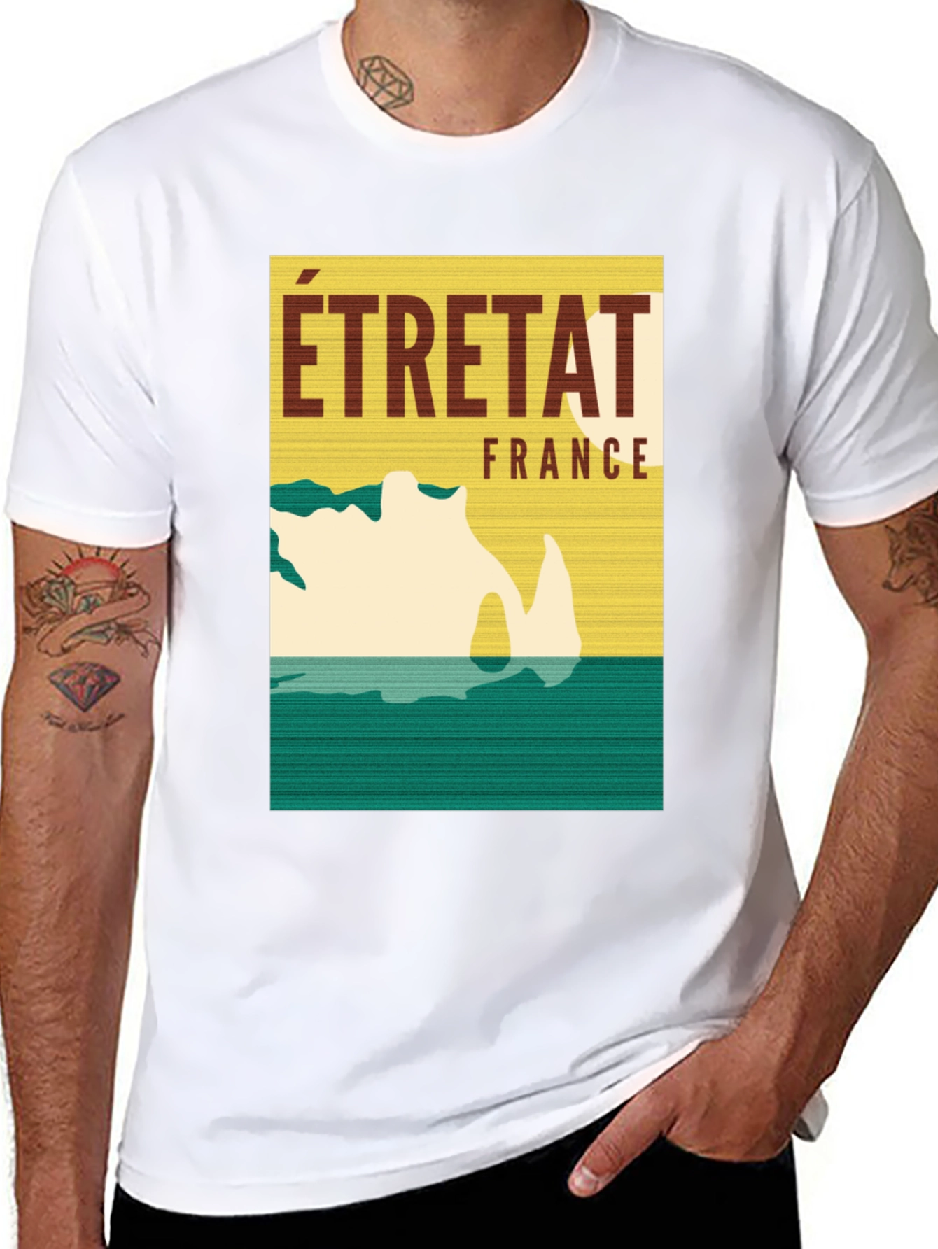 Étretat France Graphic Tee - Coastal Travel T-Shirt